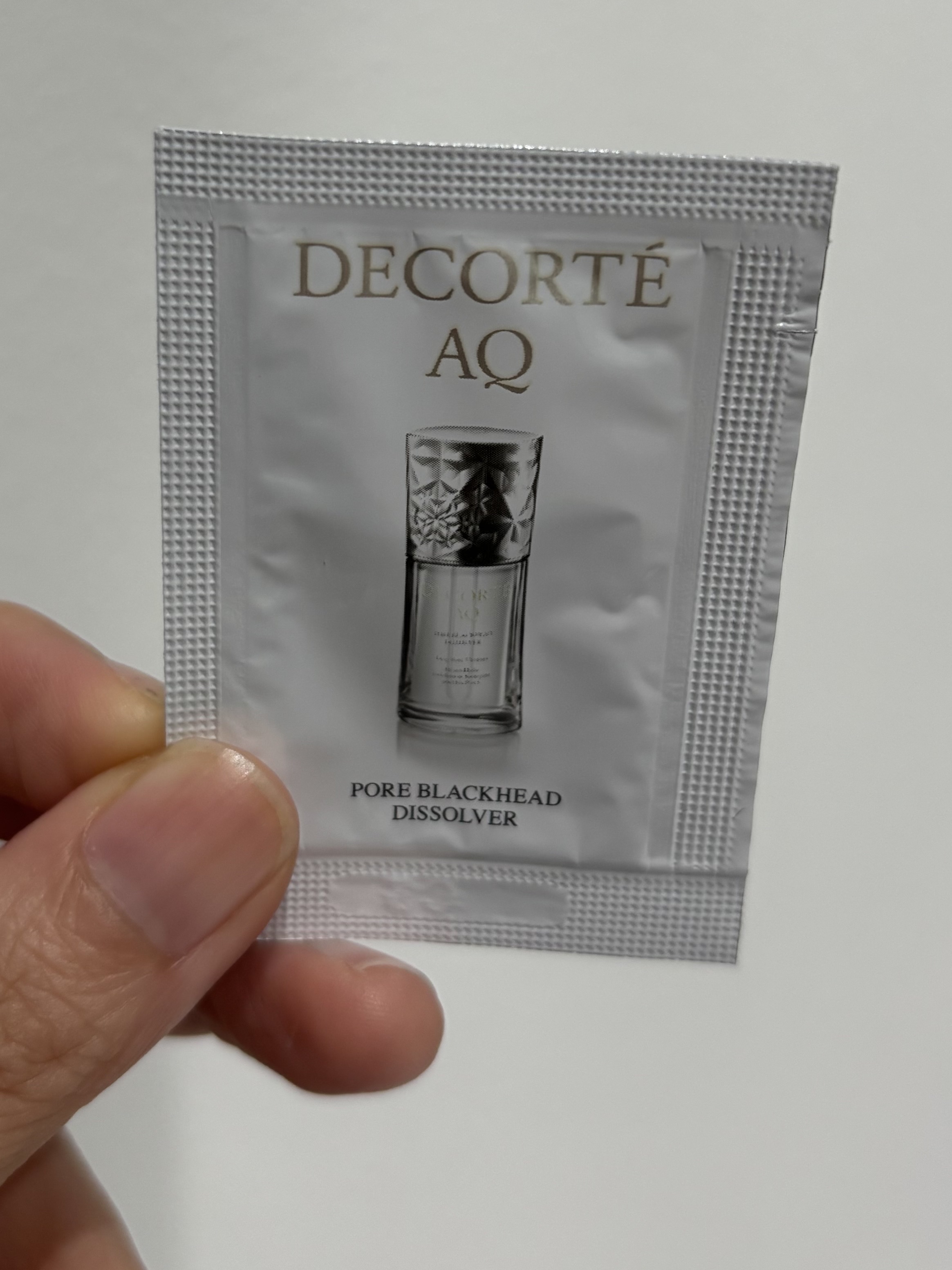 AQ 毛穴美容液オイル/DECORTÉ/フェイスオイルを使ったクチコミ（3枚目）