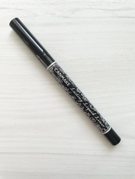 ラスティングリキッドライナー 01 ブラック/キャンメイク/リキッドアイライナーの画像