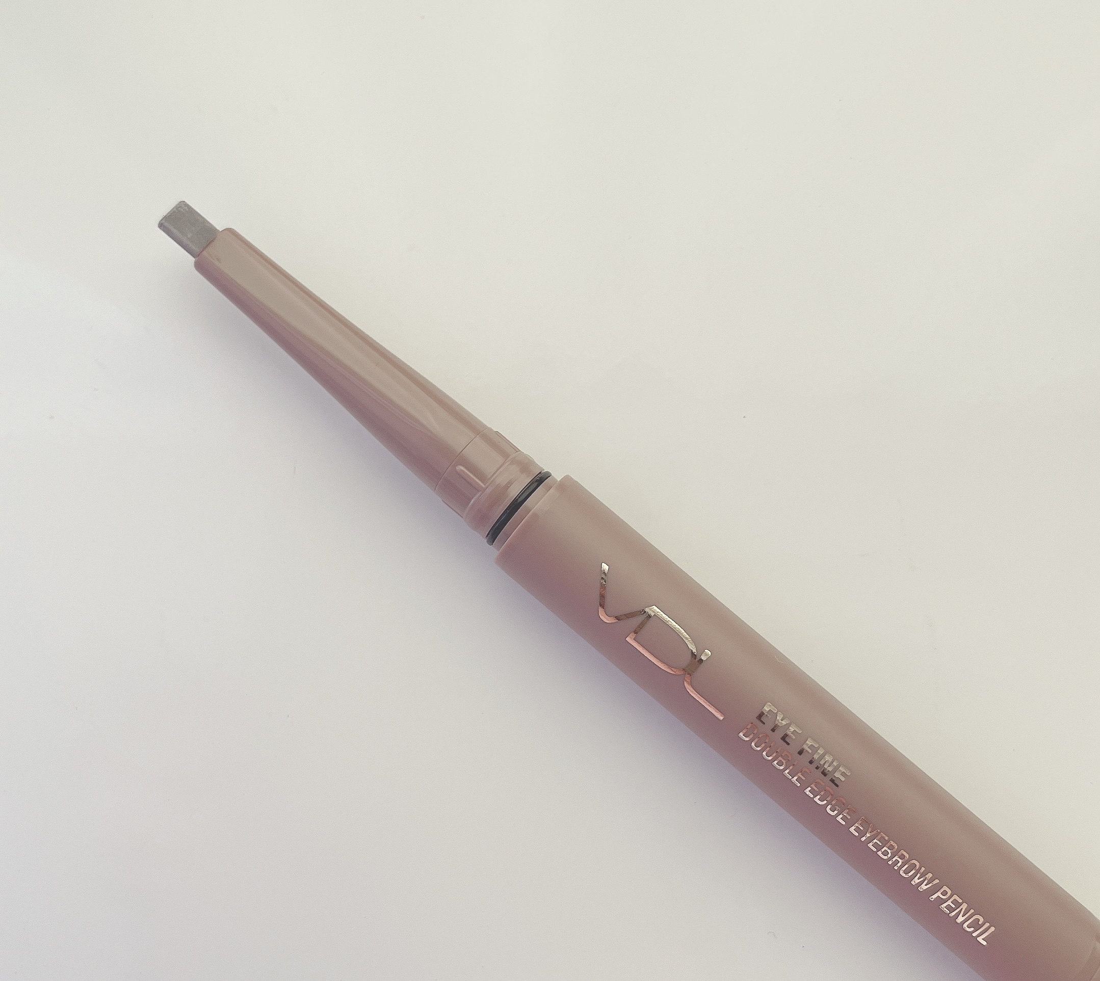 EYE FINE DOUBLE EDGE EYE BROW PENCIL (アイ ファイン ダブル エッジ アイブロウ ペンシル） 02 ナチュラル ブラウン/VDL/アイブロウペンシルを使ったクチコミ（2枚目）