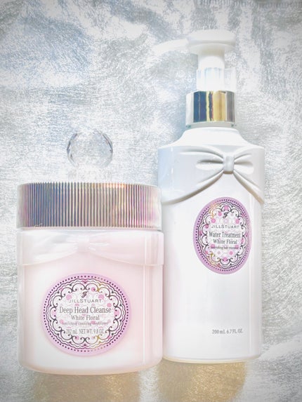ジルスチュアート ホワイトフローラル ディープヘッドクレンズ/JILL STUART/市販シャンプーを使ったクチコミ(1枚目)