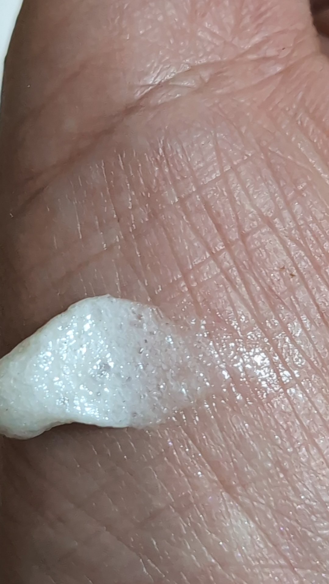 ボディスクラブ（パーライト×ソルト）/DearDoer/ボディスクラブを使ったクチコミ（3枚目）