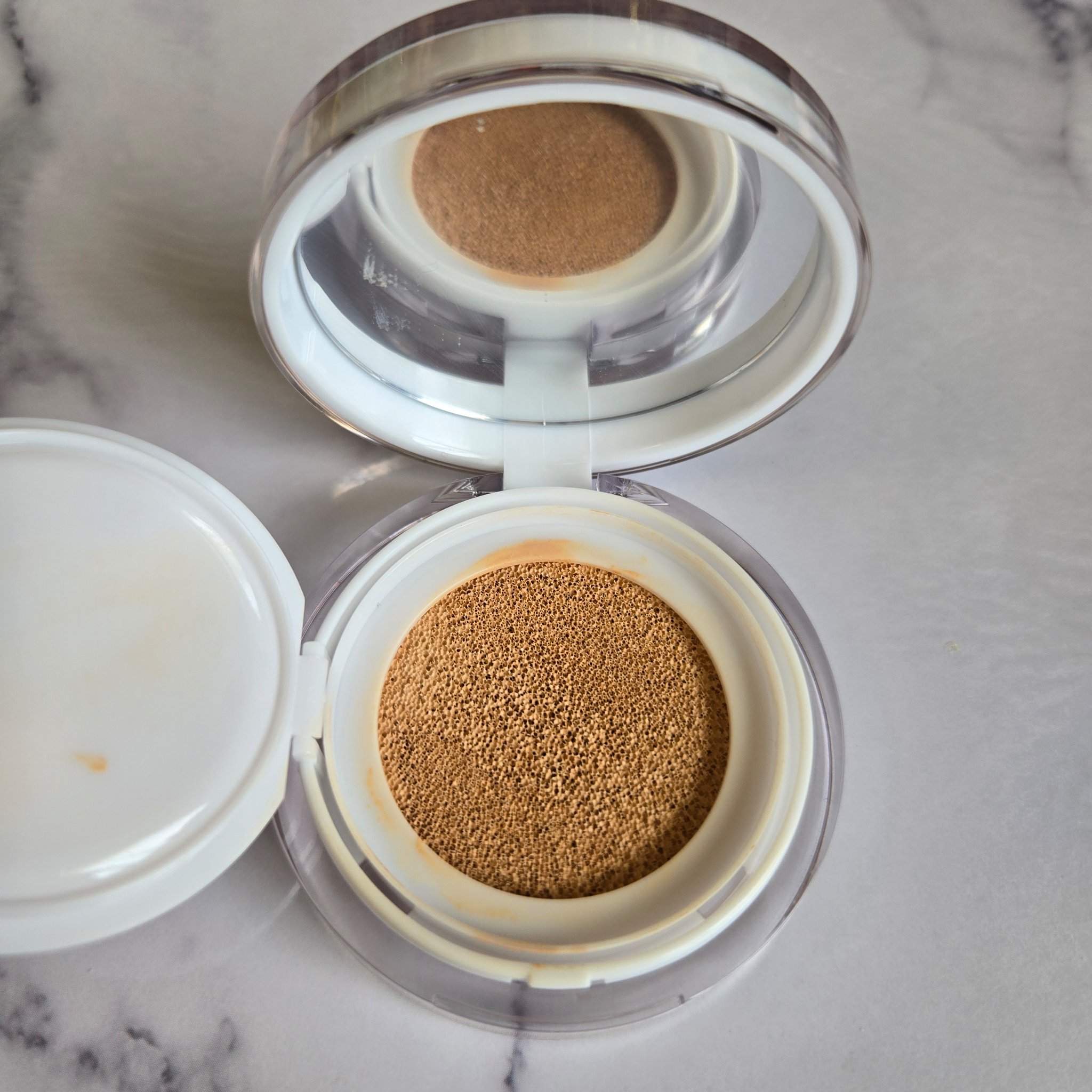 セラミックスキンパーフェクタークッション/AMUSE/ファンデーションを使ったクチコミ（3枚目）