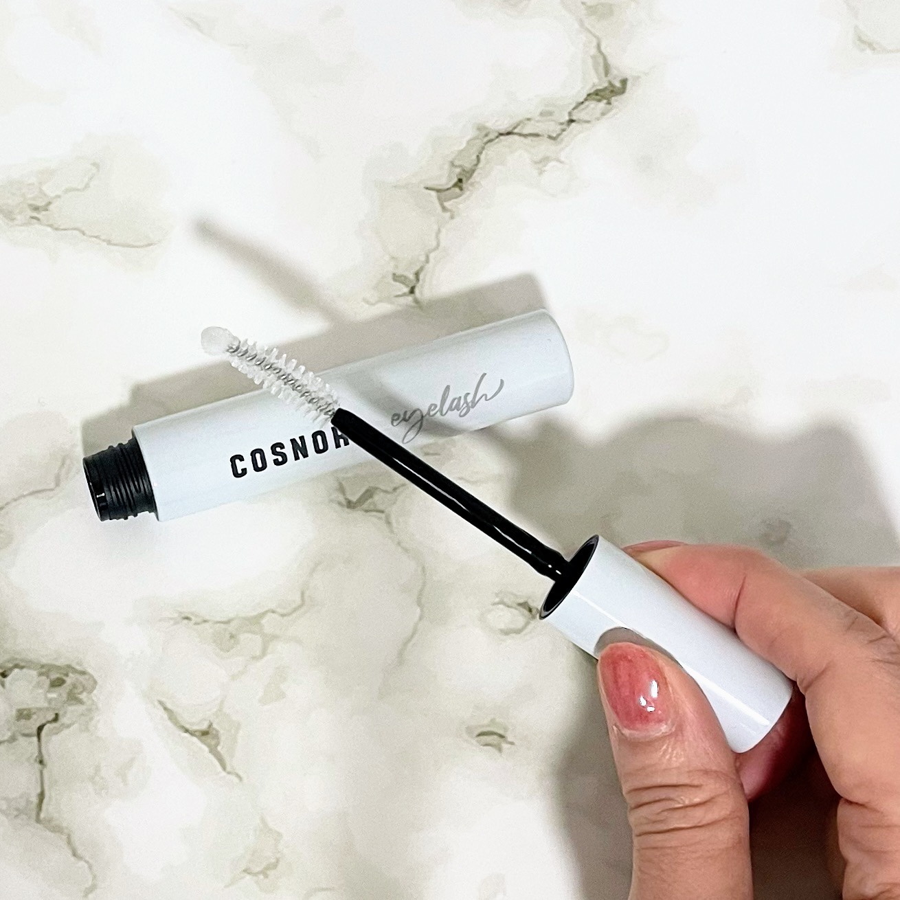 ロングアクティブアイラッシュセラム/COSNORI/まつげ美容液を使ったクチコミ（2枚目）