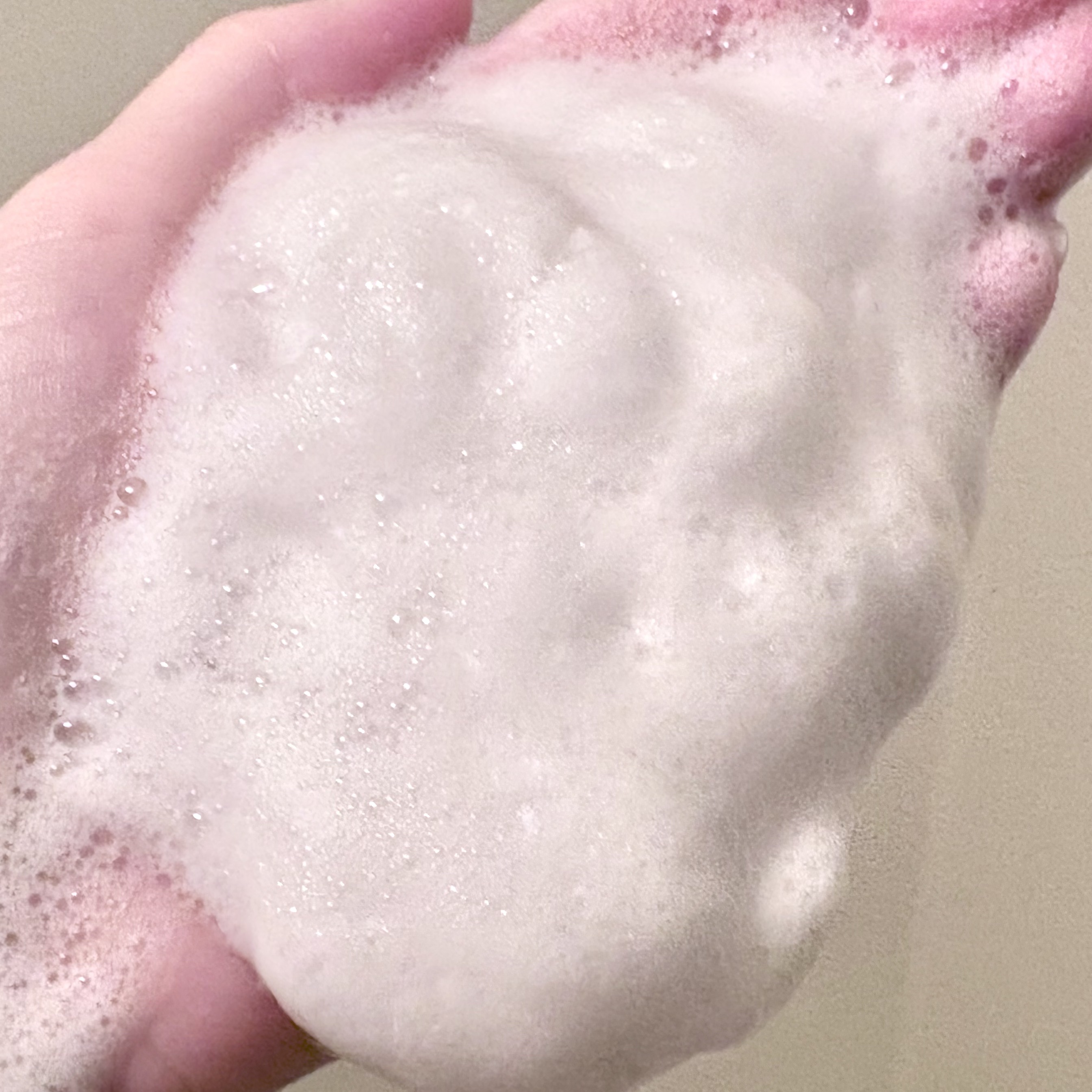 エッセンシャルプレミアム バリアシャンプー・コンディショナー スパークルモイスト/エッセンシャル/市販シャンプーを使ったクチコミ（2枚目）