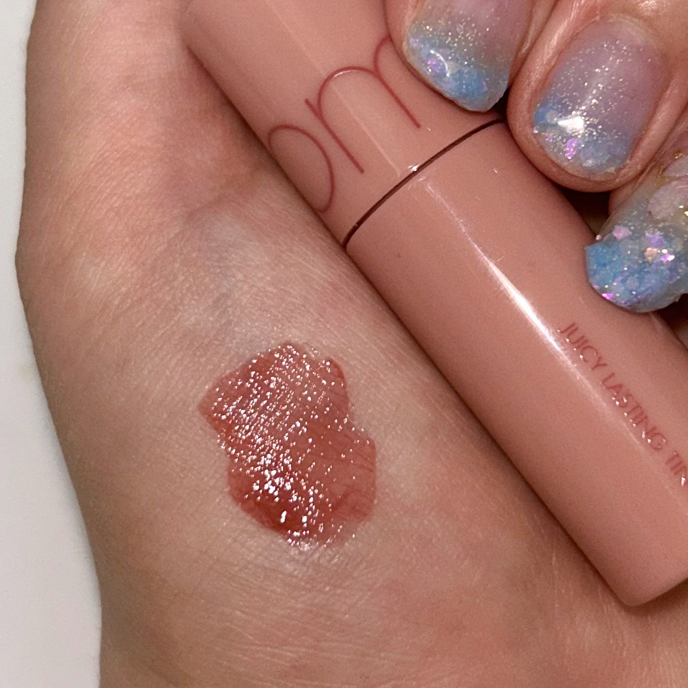 ジューシーラスティングティント ウィズミニセット/rom&nd/リップティントを使ったクチコミ(2枚目)