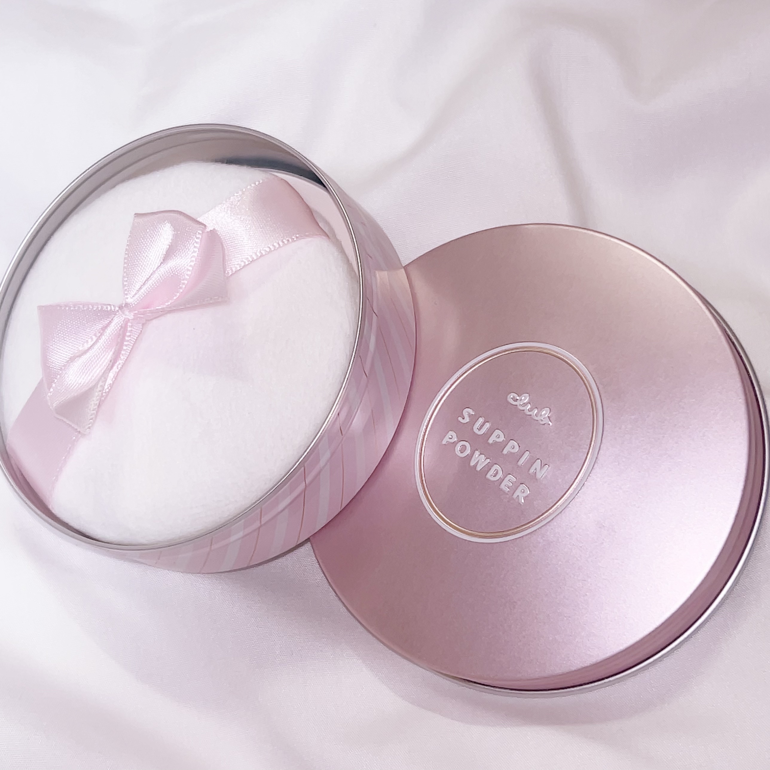 すっぴんパウダーC パステルローズの香り/クラブ/プレストパウダーを使ったクチコミ（1枚目）