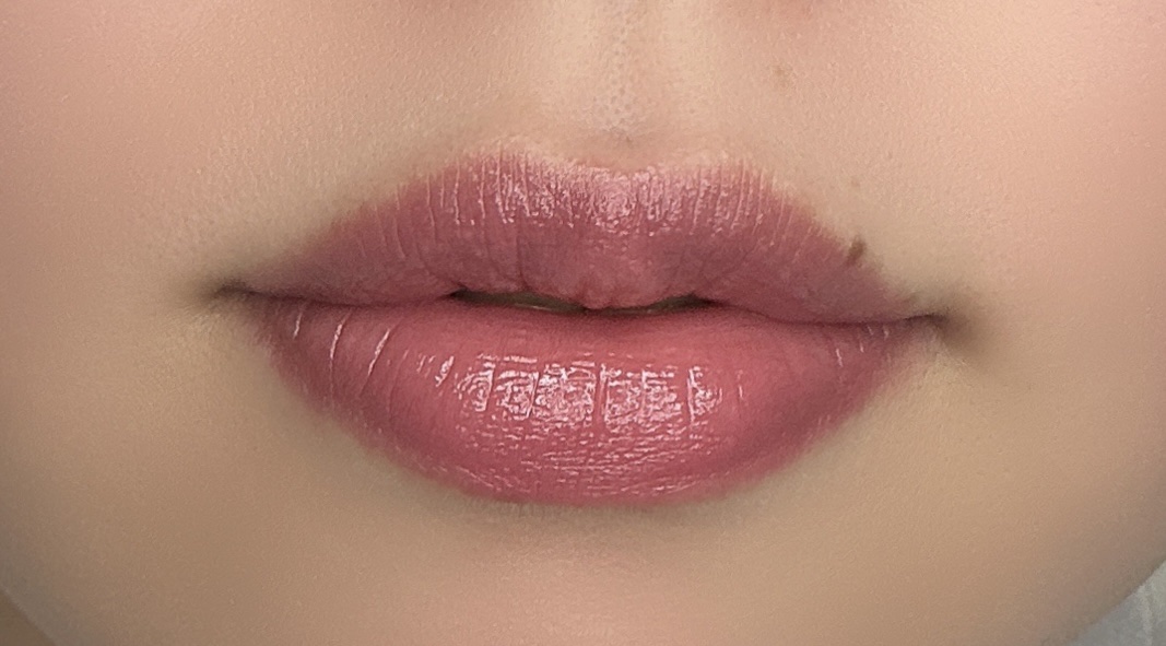 ネンマクフェイク ルージュ RO651 嘘つきローズティー(限定)/Visée/口紅を使ったクチコミ（2枚目）