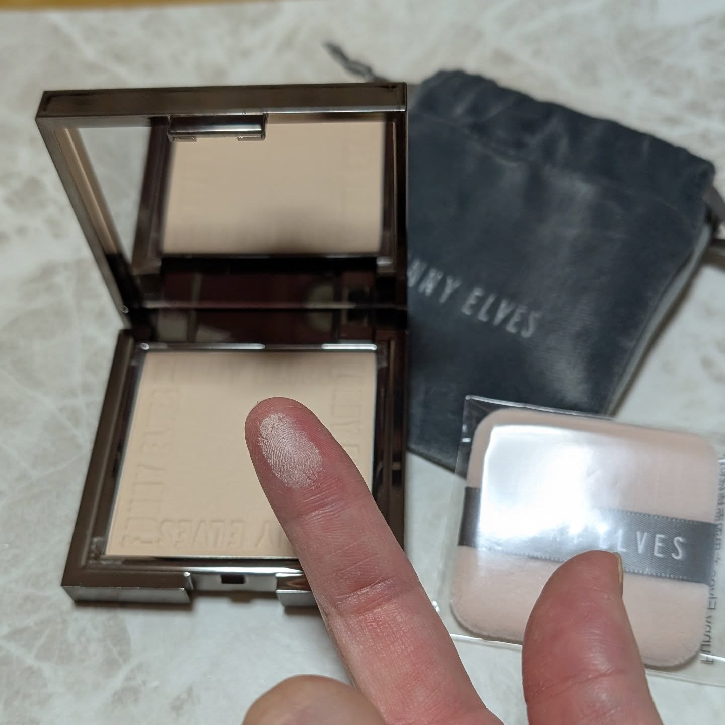 ソフトマットプレストパウダー/FUNNY ELVES方里/プレストパウダーを使ったクチコミ（3枚目）