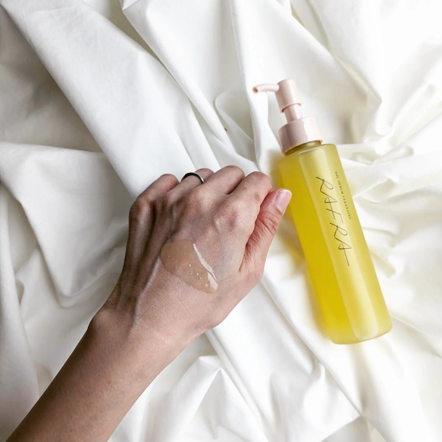 オイルセラムクレンジング/RAFRA/オイルクレンジングを使ったクチコミ（3枚目）