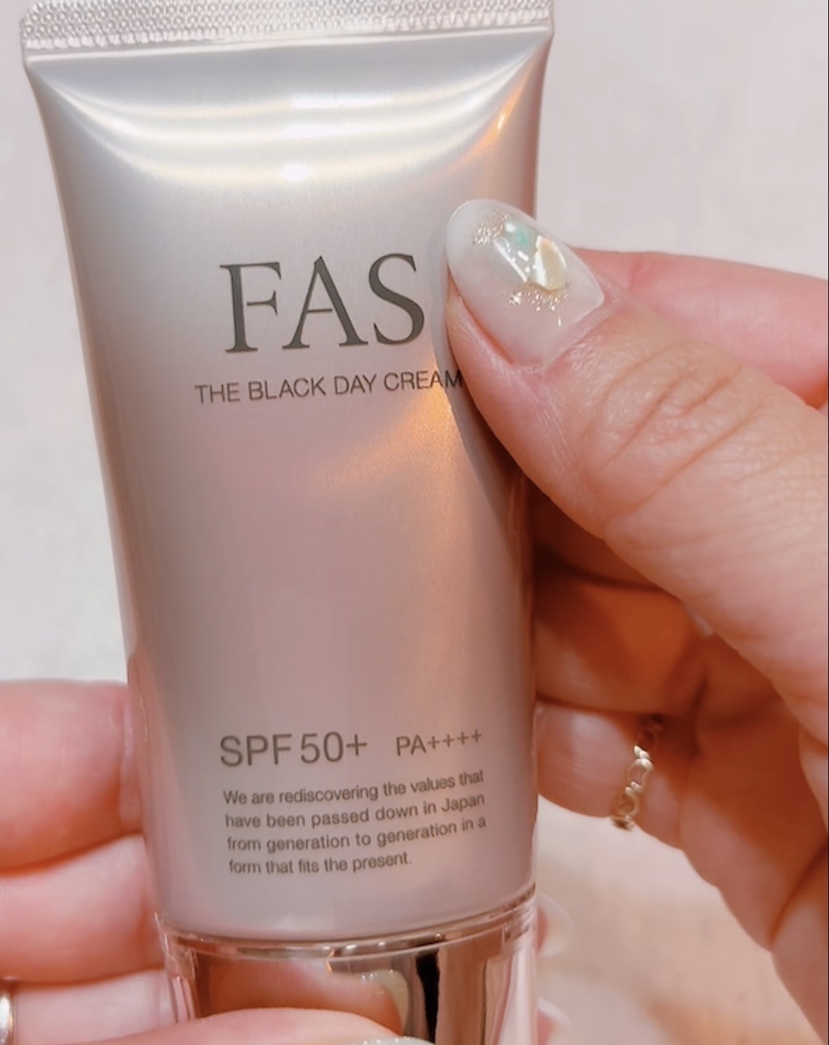 FAS ザ ブラック デイ クリーム/FAS/フェイスクリームを使ったクチコミ（2枚目）