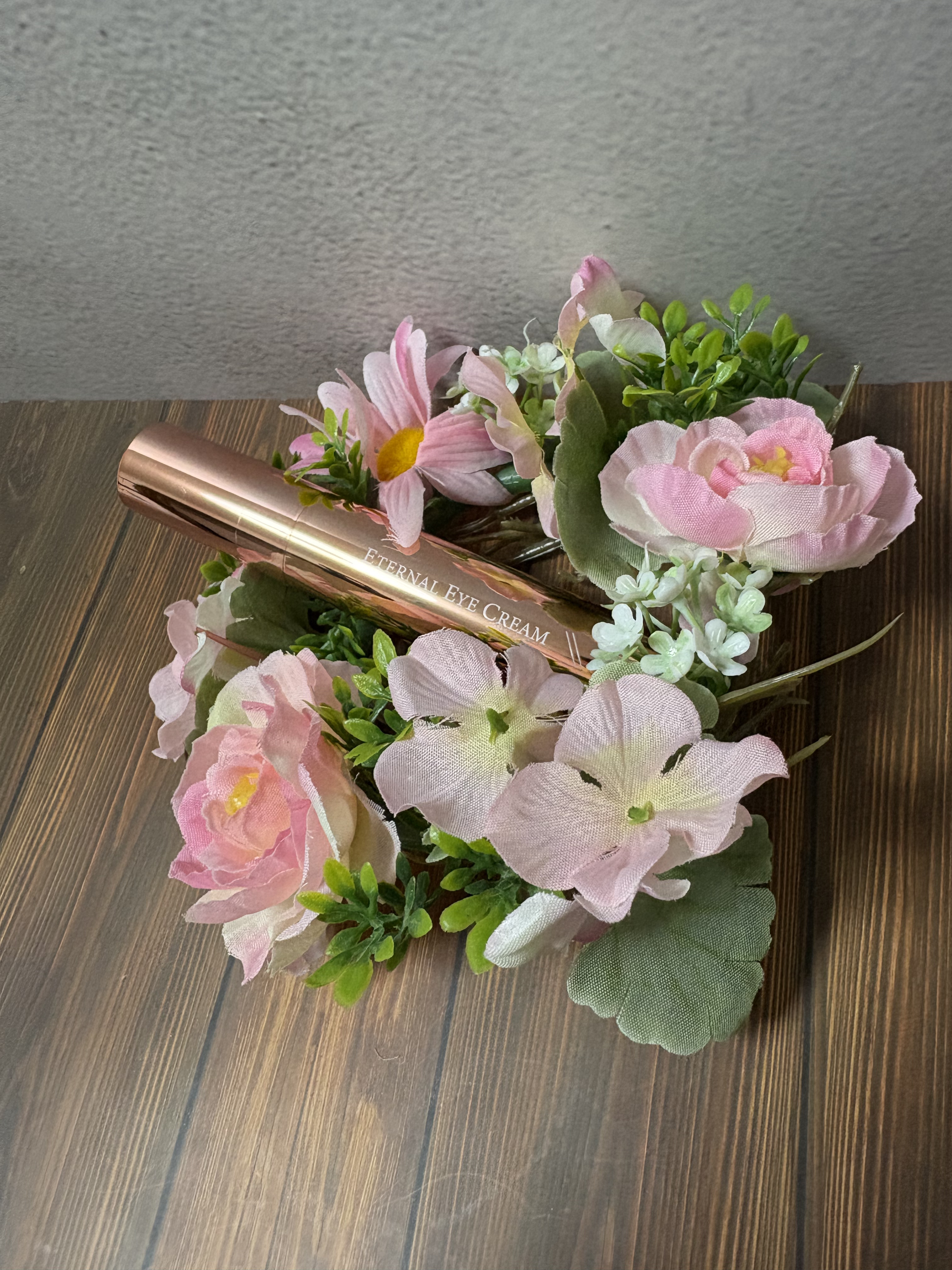 エターナルアイクリーム/リュバンブラン/アイケア・アイクリームを使ったクチコミ（2枚目）