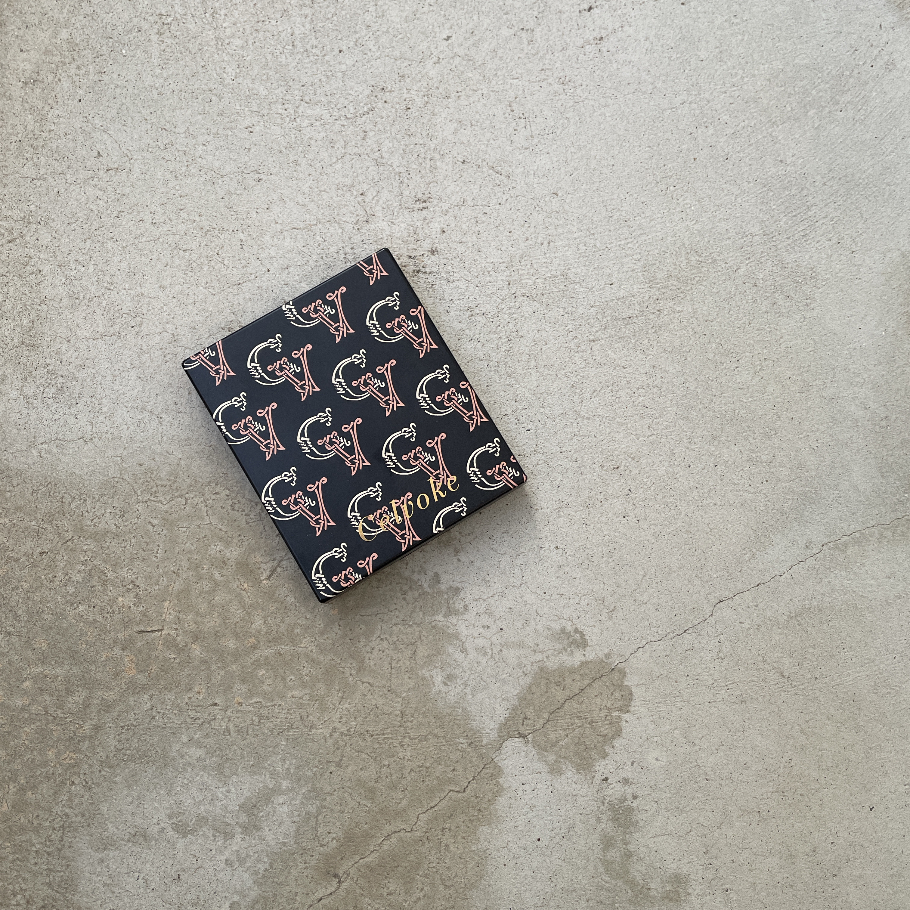 セルヴォーク ヴァティック アイパレット/Celvoke/アイシャドウパレットを使ったクチコミ（2枚目）