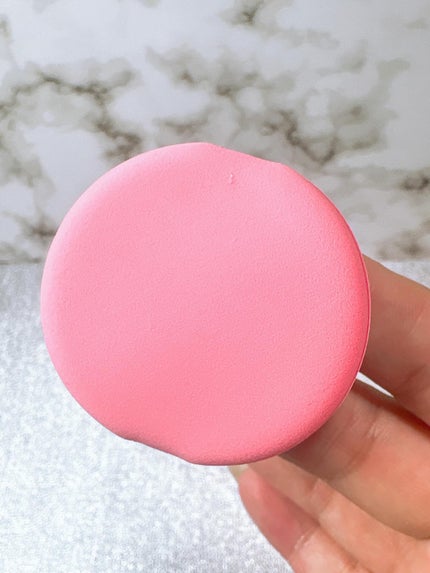 ピンクカバーエッセンスサンクッション/LOVELYCC/クッションファンデーションを使ったクチコミ(4枚目)