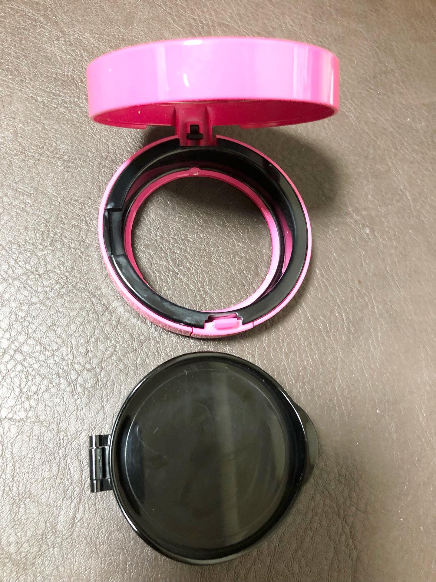 エッセンシャル スキン ヌーダー クッション/JUNG SAEM MOOL/クッションファンデーションを使ったクチコミ（2枚目）