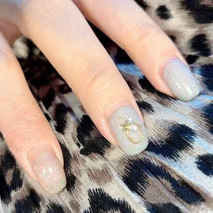 ♡𝙗𝙚𝙠𝙞♡フォロバ100%♡ on LIPS 「梅雨NAIL🩵ぐずついた気候も手元で楽しみたい🩵だったら思いっ..」(2枚目)