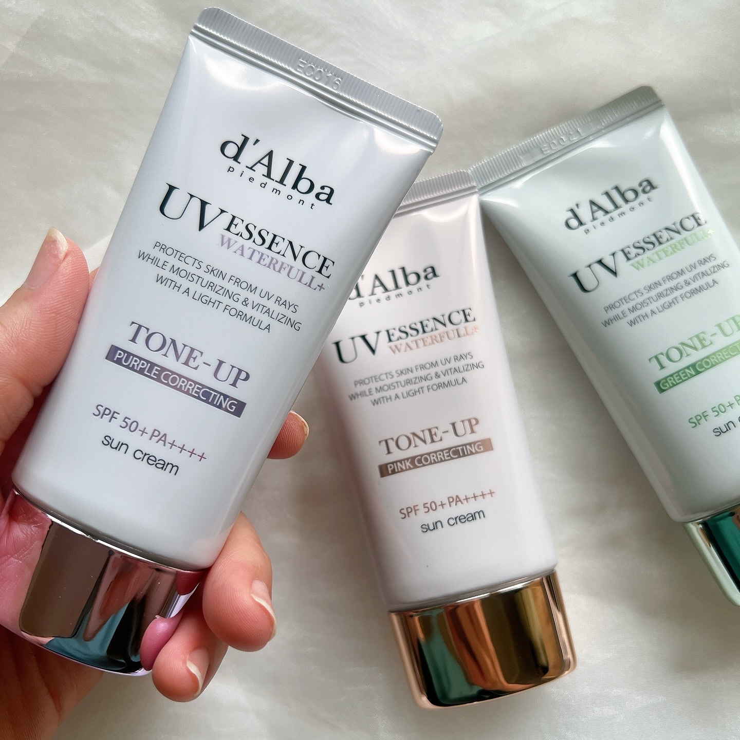 ダルバ ウォータフル トーンアップ サンクリーム(パープル)/ダルバ/日焼け止めクリームを使ったクチコミ（2枚目）
