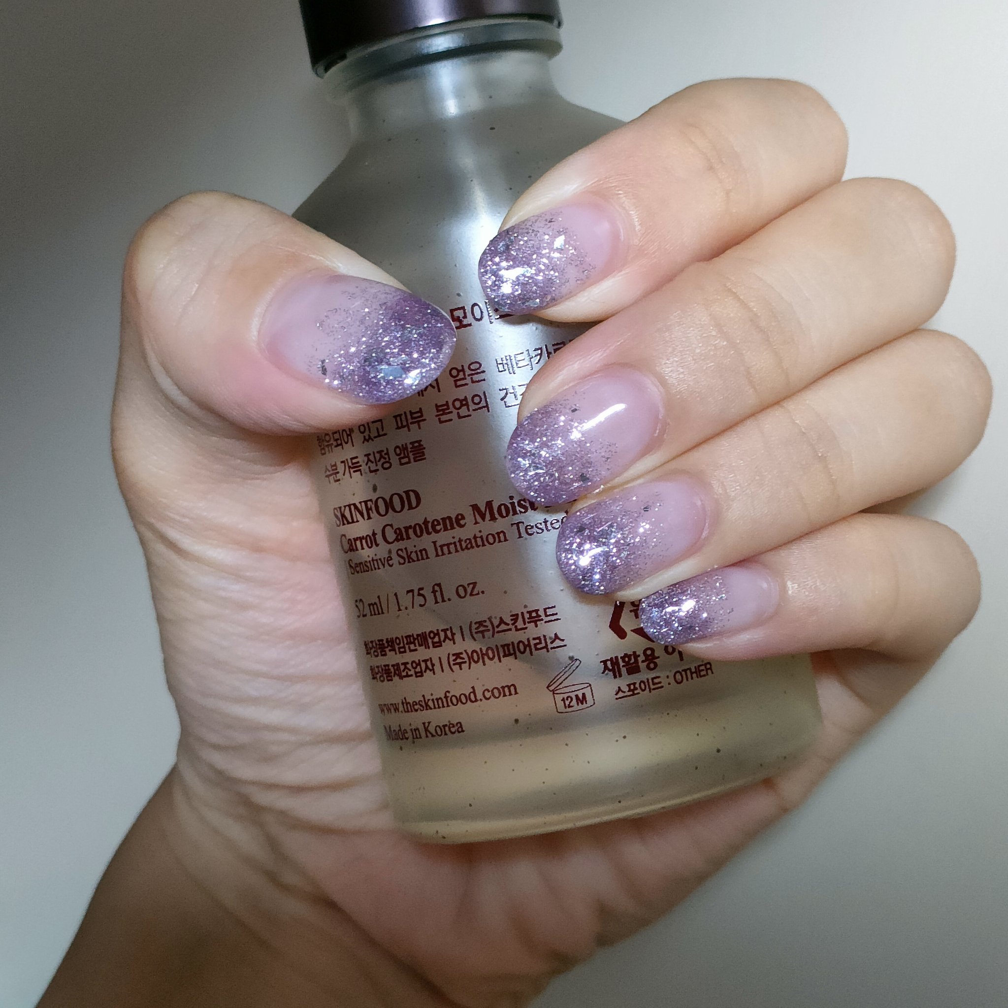 夏っぽネイル〜ラメグラ🫶

大粒シルバーが可愛い❤