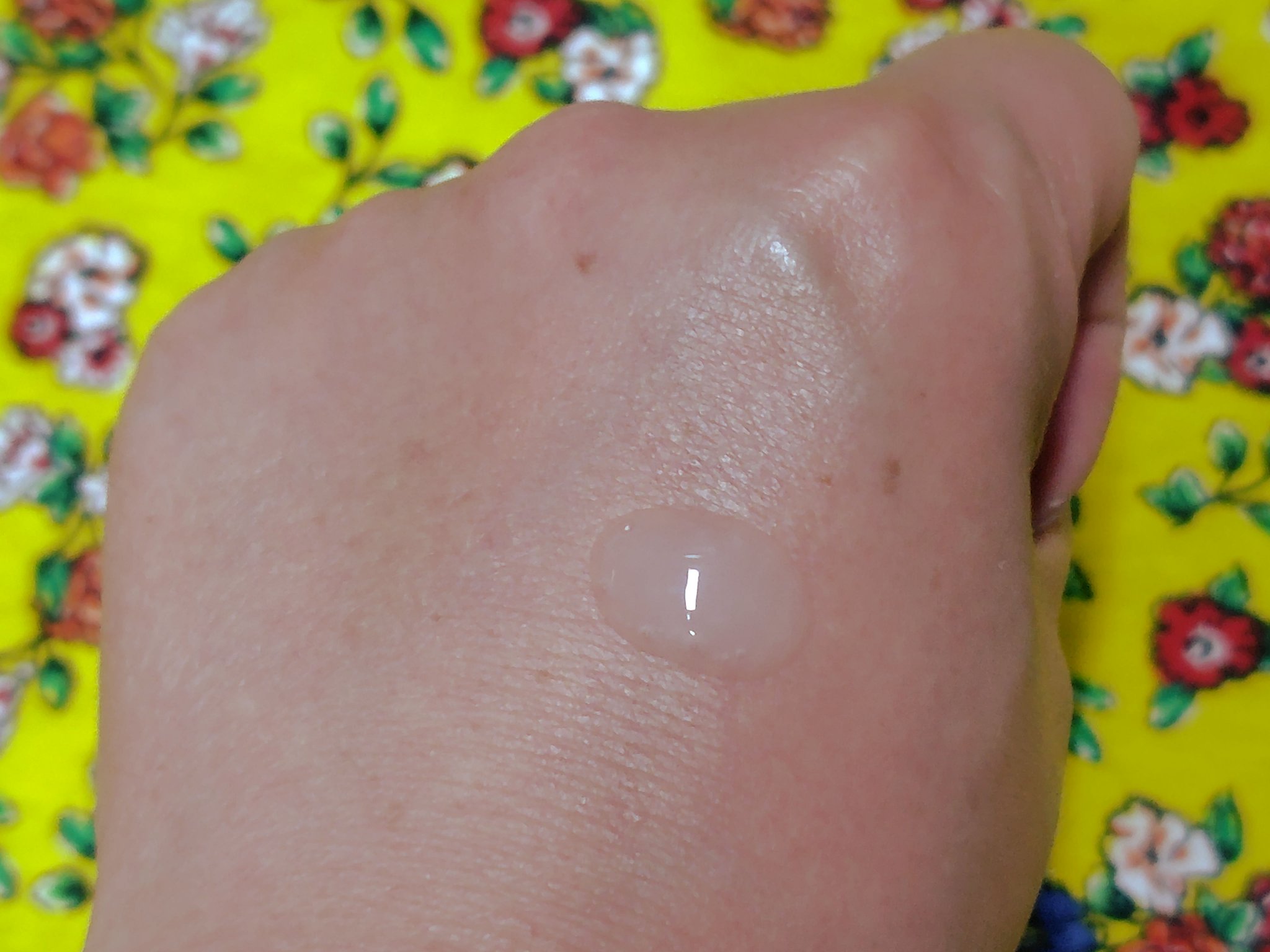 エリクシール　ザ セラム aa（医薬部外品）/エリクシール/美容液を使ったクチコミ（3枚目）