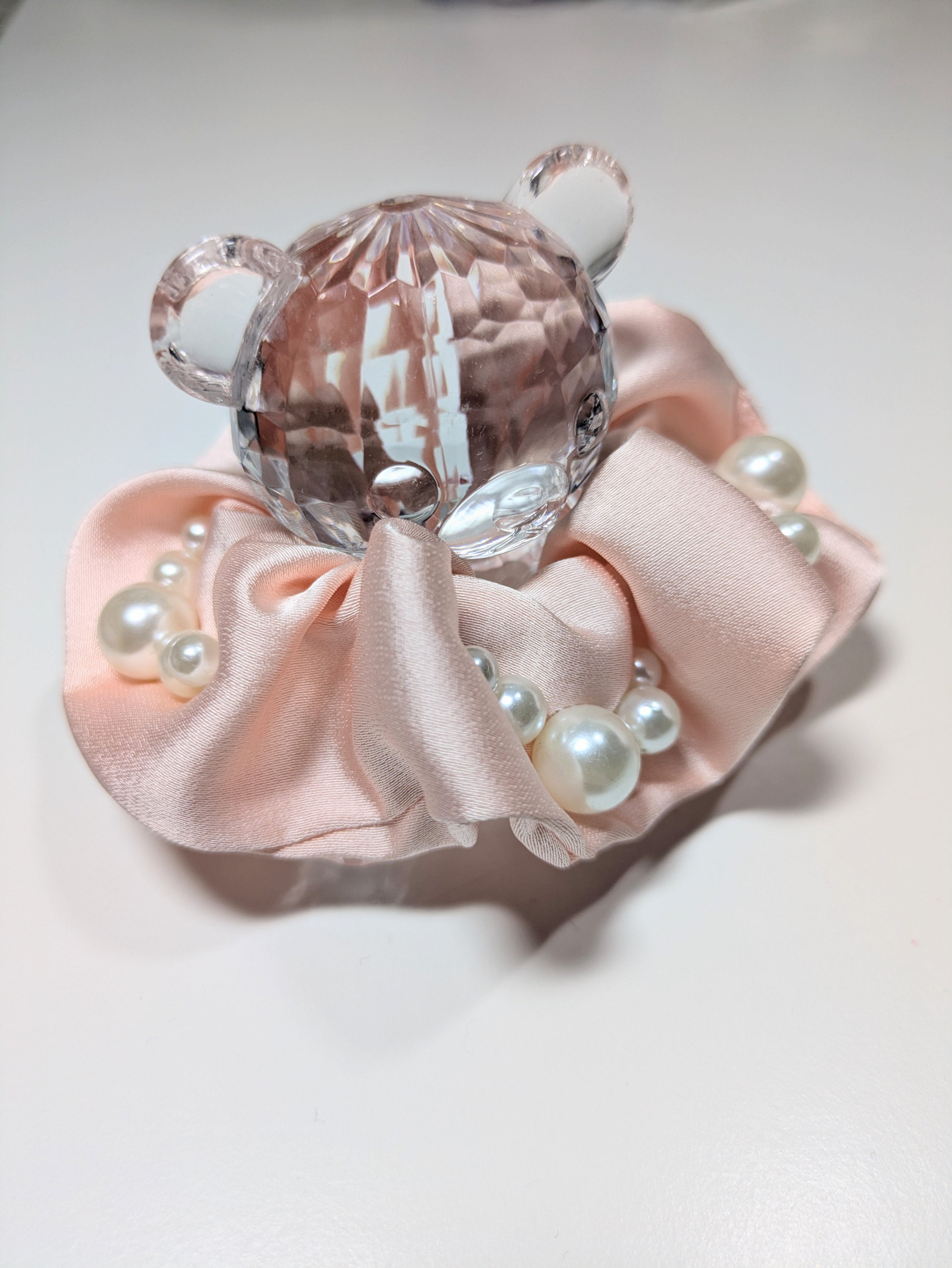 サテンシュシュ/DAISO/ヘアアクセサリーを使ったクチコミ（2枚目）