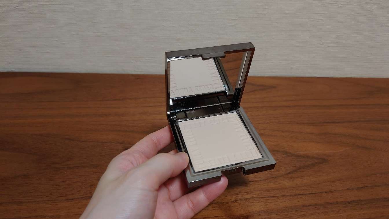 ソフトマットプレストパウダー/FUNNY ELVES方里/プレストパウダーを使ったクチコミ（2枚目）