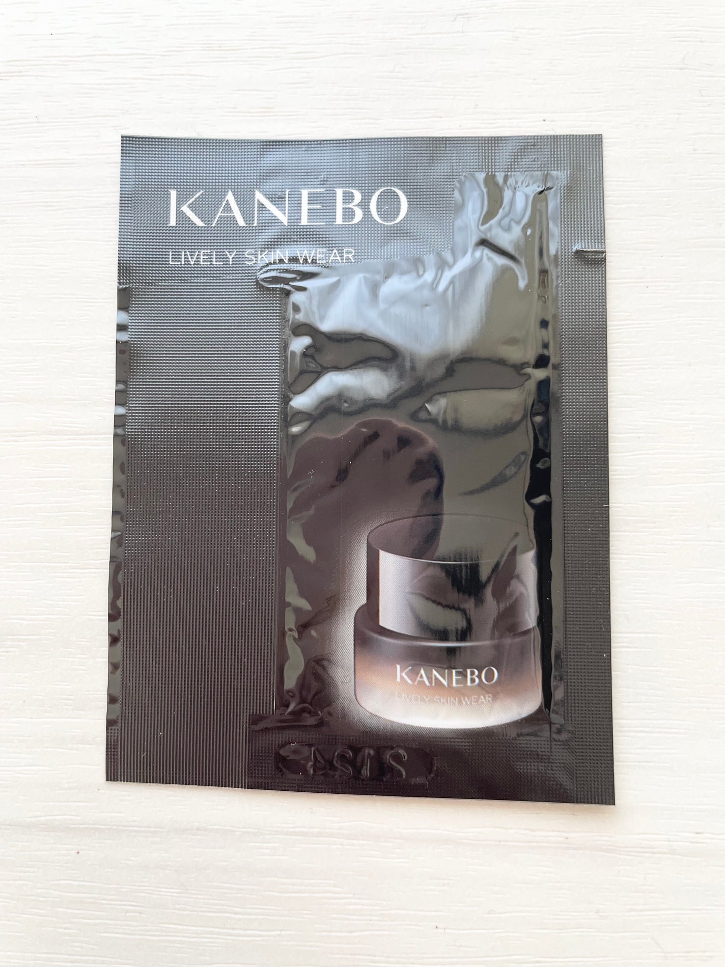 ライブリースキン ウェア/KANEBO/クリーム・エマルジョンファンデーションを使ったクチコミ(1枚目)