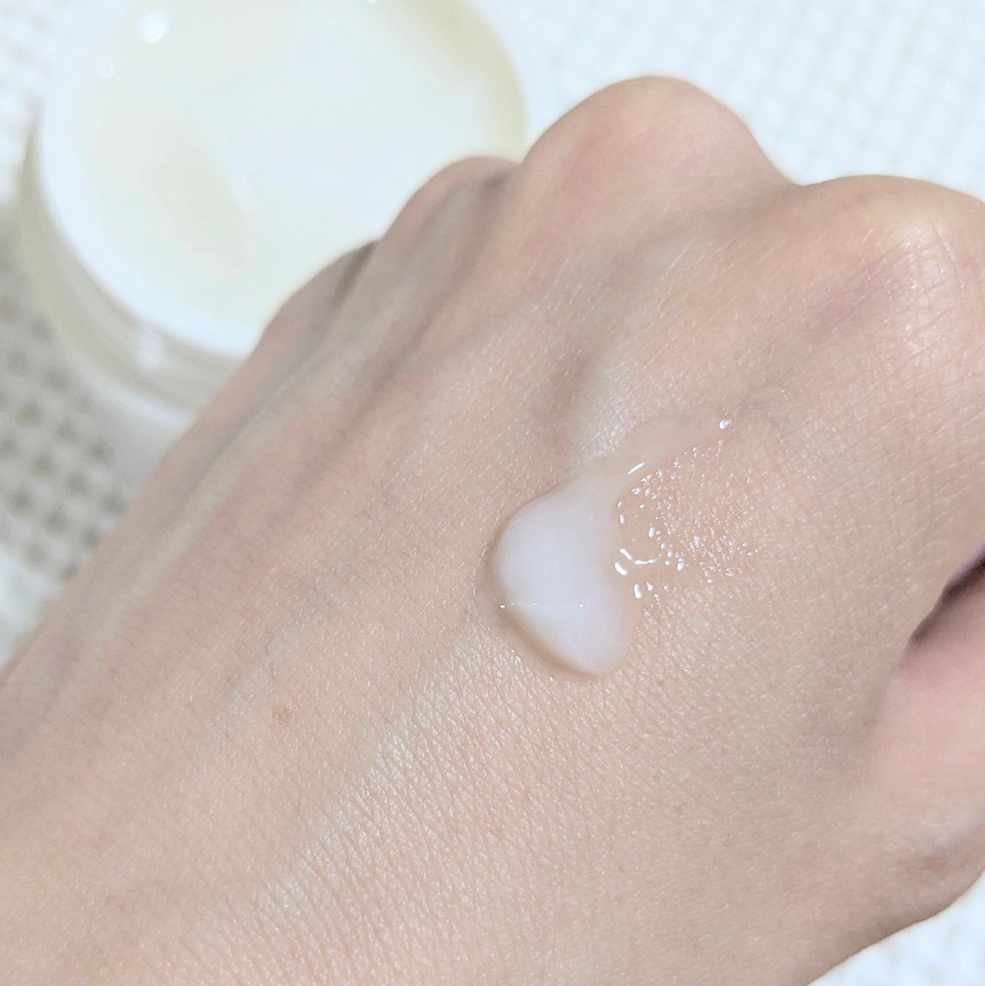 センテラモイストスージングジェルクリーム/DR.PEPTI/その他スキンケアを使ったクチコミ(5枚目)