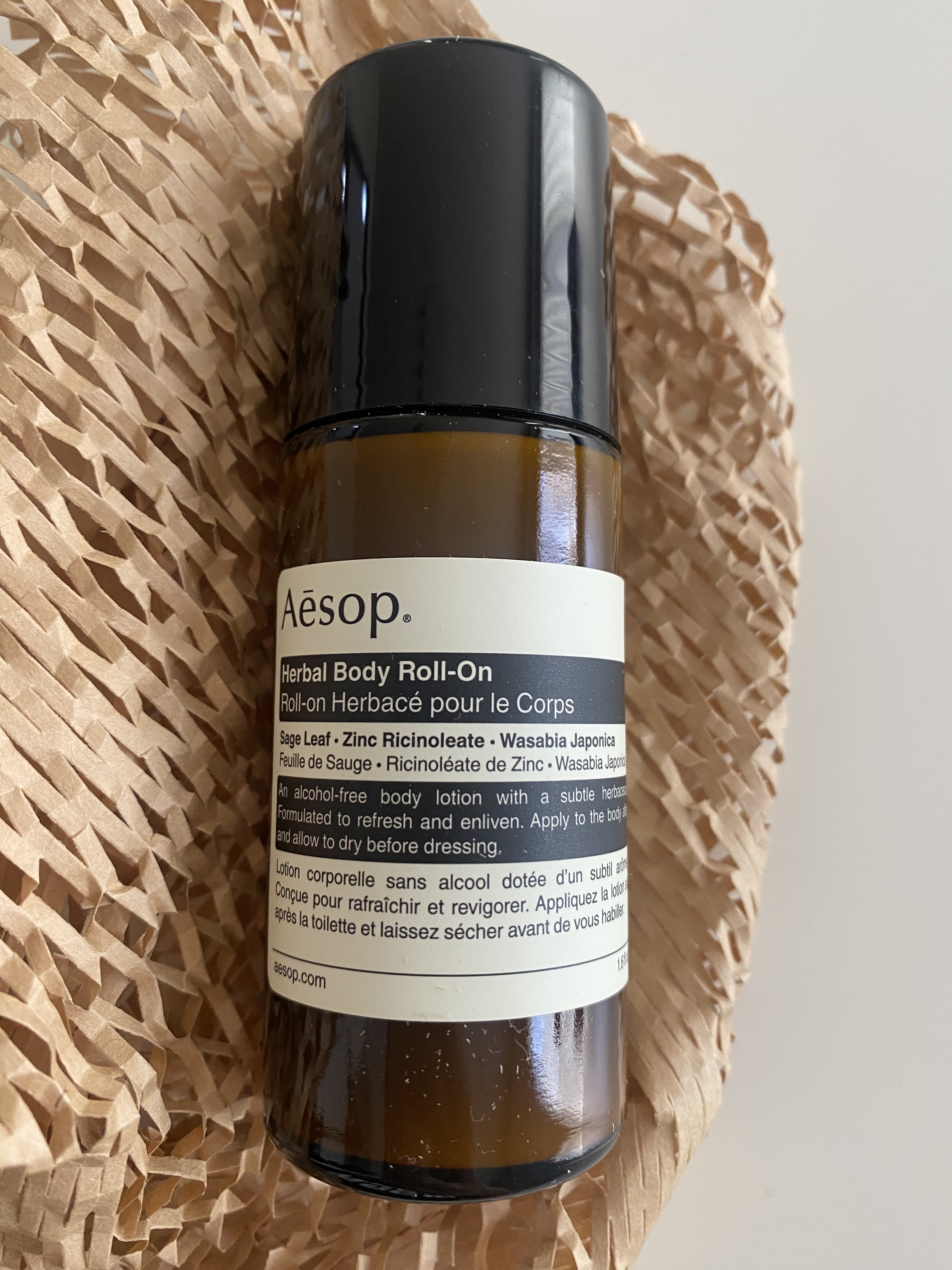 ボディロールオン/Aesop/ボディローションを使ったクチコミ（1枚目）