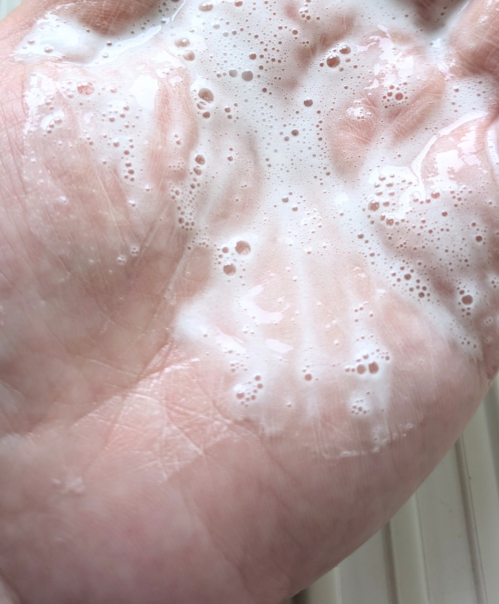 くらしリズム 薬用アクネ対策 洗顔フォームのクチコミ「くらしリズム　薬用アクネ対策 洗顔フォーム　130g

❀❀❀
✔ニキビのもとになるアクネ菌を.....」（3枚目）