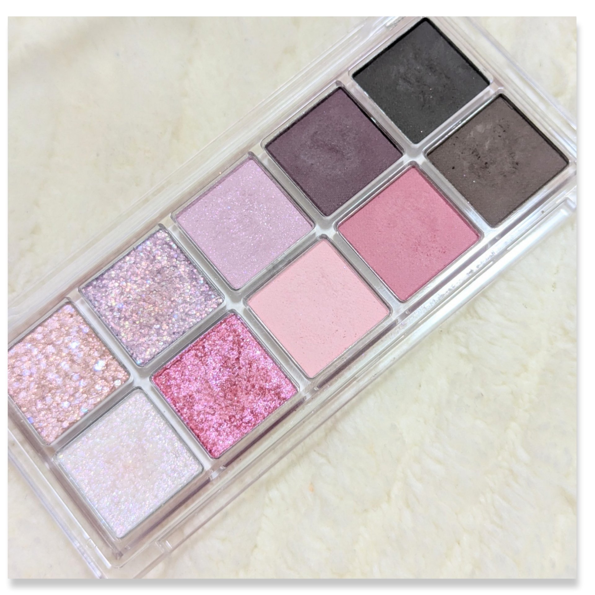 Peach C シーズナルブレンディングアイシャドウパレットのクチコミ「本日のアイシャドウ♡
#PeachC
#シーズナルブレンディングアイシャドウパレット
03Re.....」（3枚目）