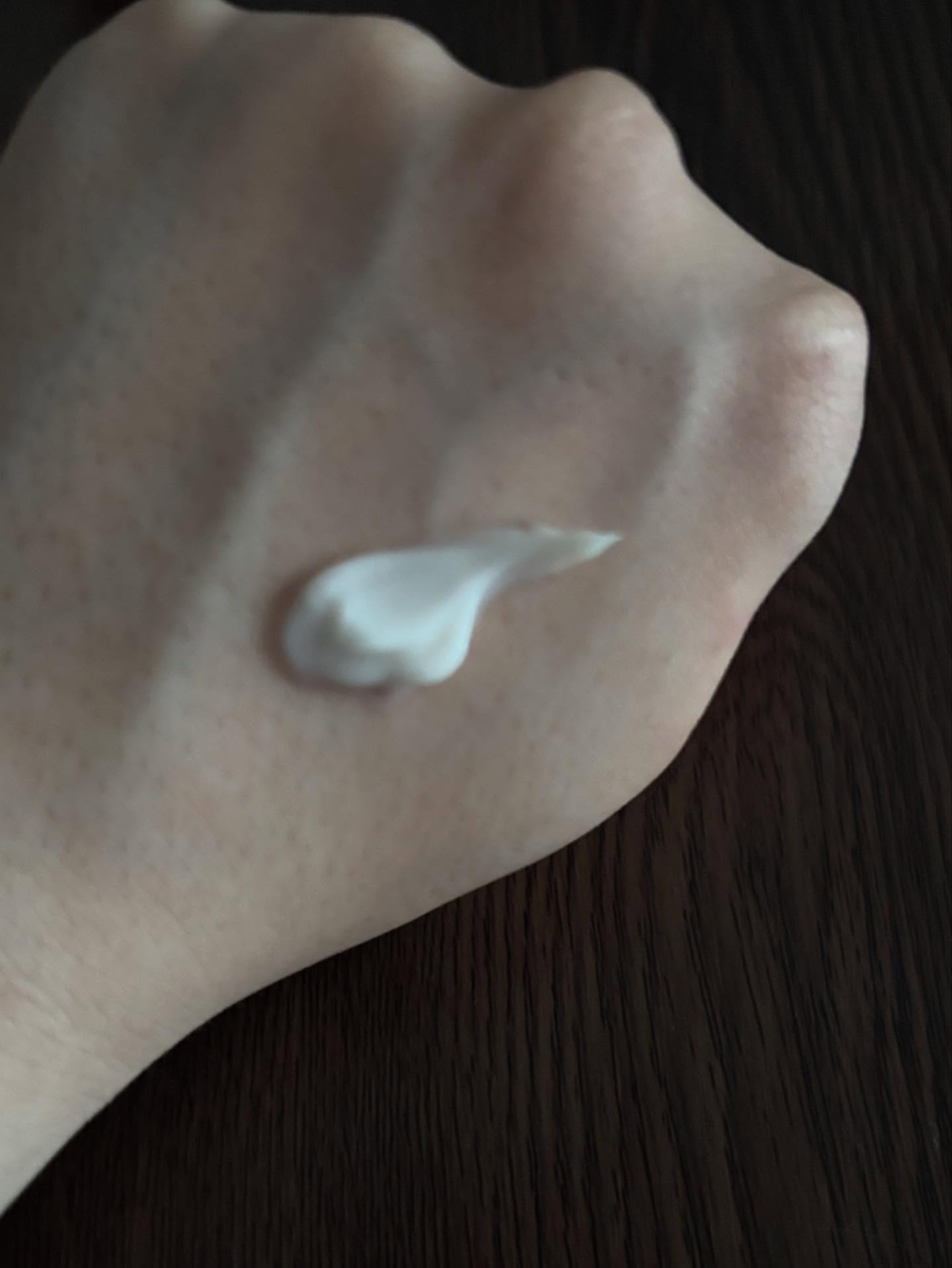 ポアブライトニングシミケアクリーム/celimax/フェイスクリームを使ったクチコミ（3枚目）