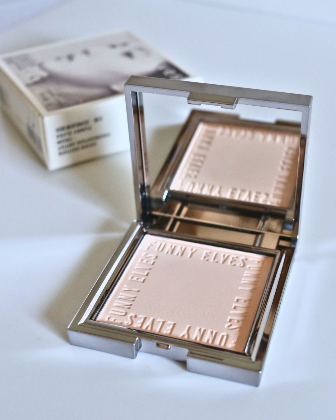 ソフトマットプレストパウダー/FUNNY ELVES方里/プレストパウダーを使ったクチコミ（1枚目）