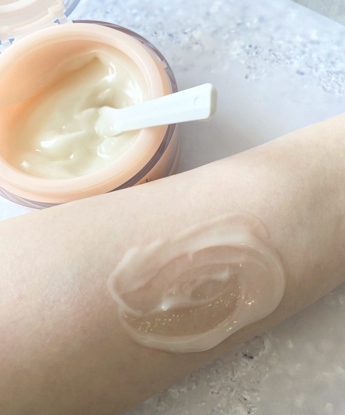 プレミアリフト/CANADEL/オールインワン化粧品を使ったクチコミ（3枚目）