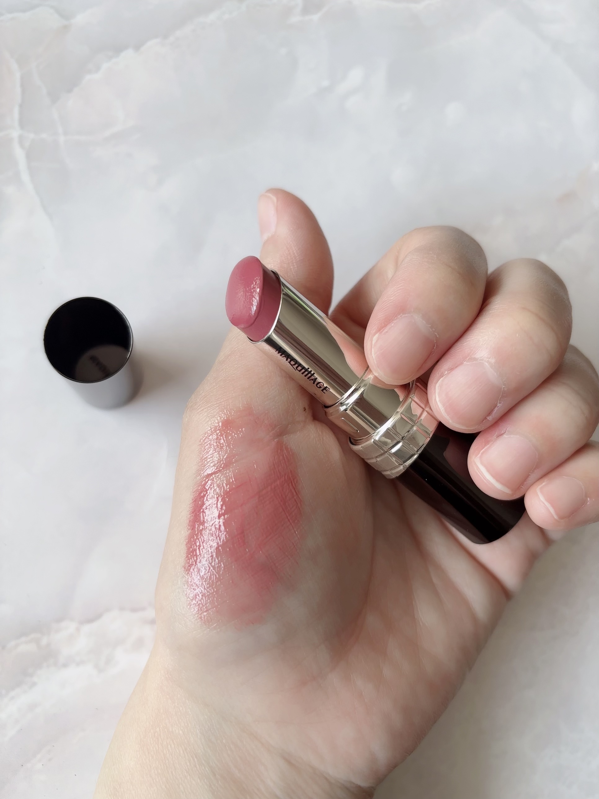 ドラマティックエッセンスルージュ/マキアージュ/口紅を使ったクチコミ（3枚目）