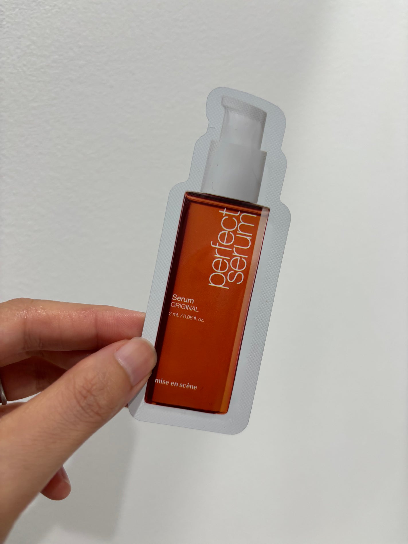 パーフェクトセラム オリジナルセラム/miseenscene/アウトバストリートメントを使ったクチコミ(1枚目)