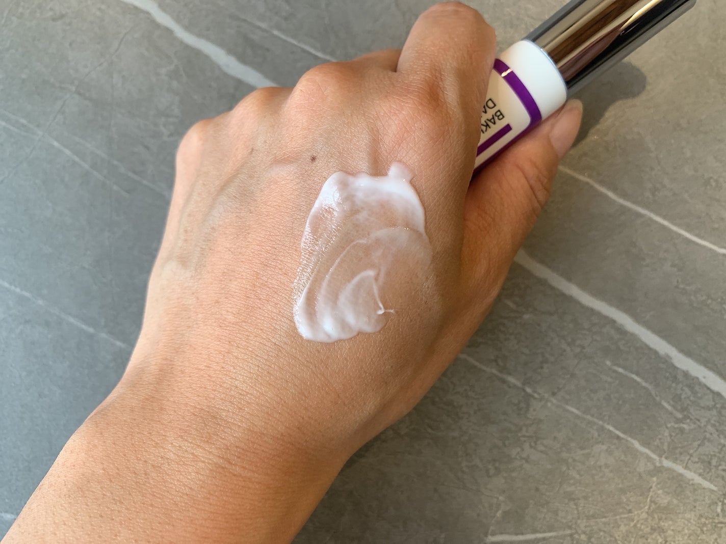 BAKUCHI NEEDLE SHOT DARK CARE AUTO EYE CREAM/LIALUSTER/アイケア・アイクリームを使ったクチコミ(4枚目)