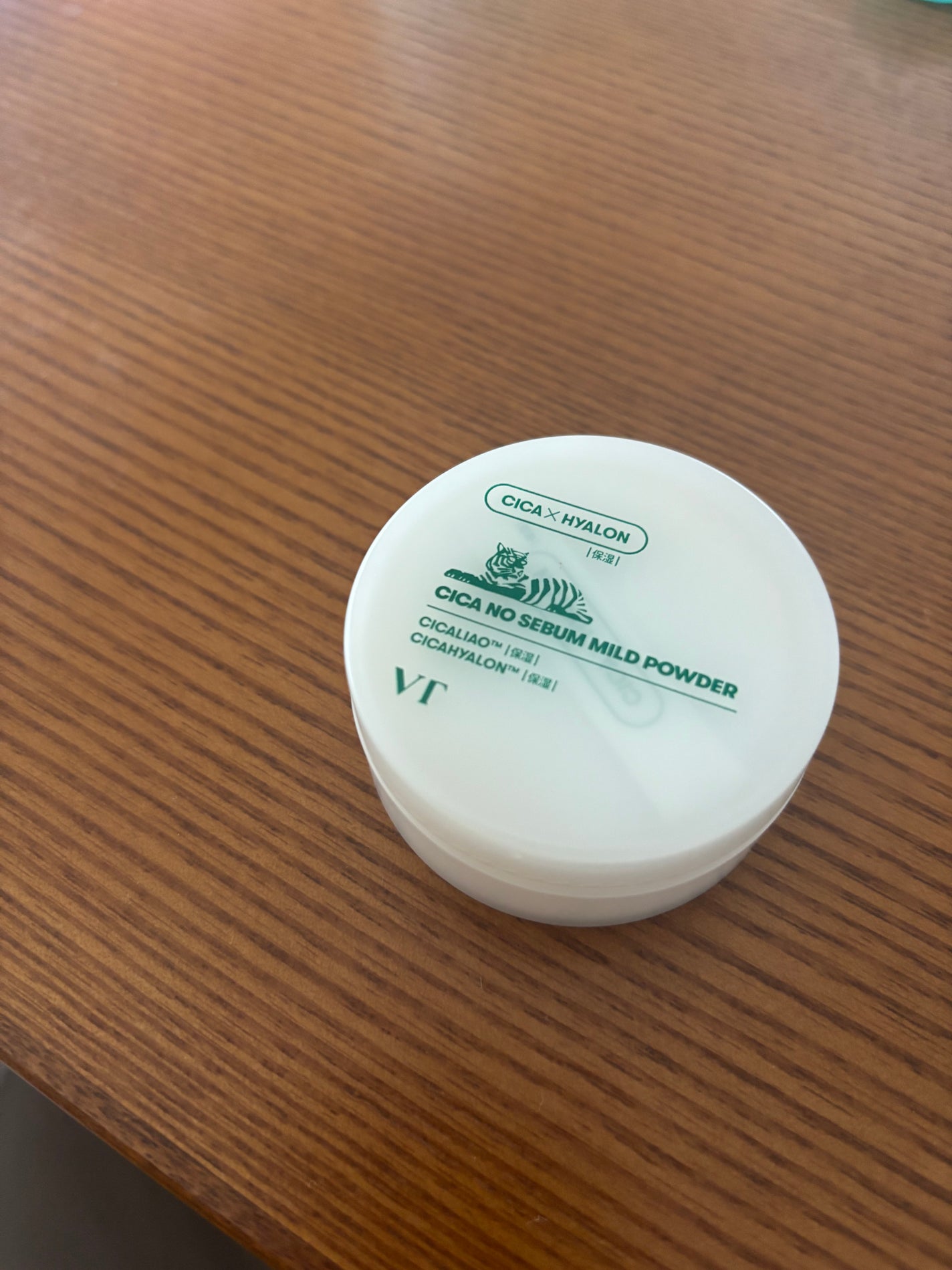 CICA ノーセバム マイルドパウダー/VT/ルースパウダーを使ったクチコミ(1枚目)