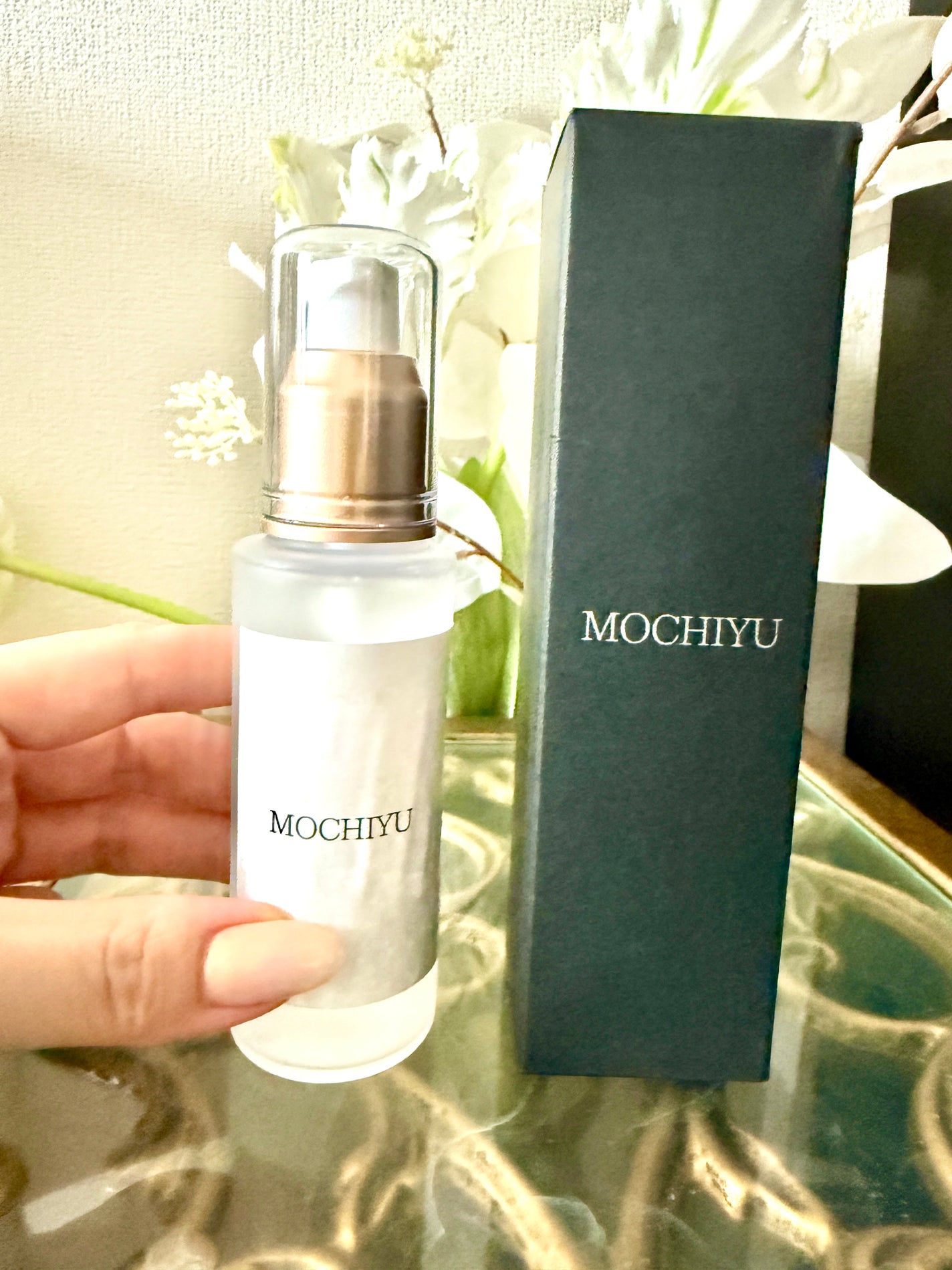 Shiho Arai on LIPS 「MOCHIYU(もちゅ)導入美容液お試しさせていただきました。..」(1枚目)