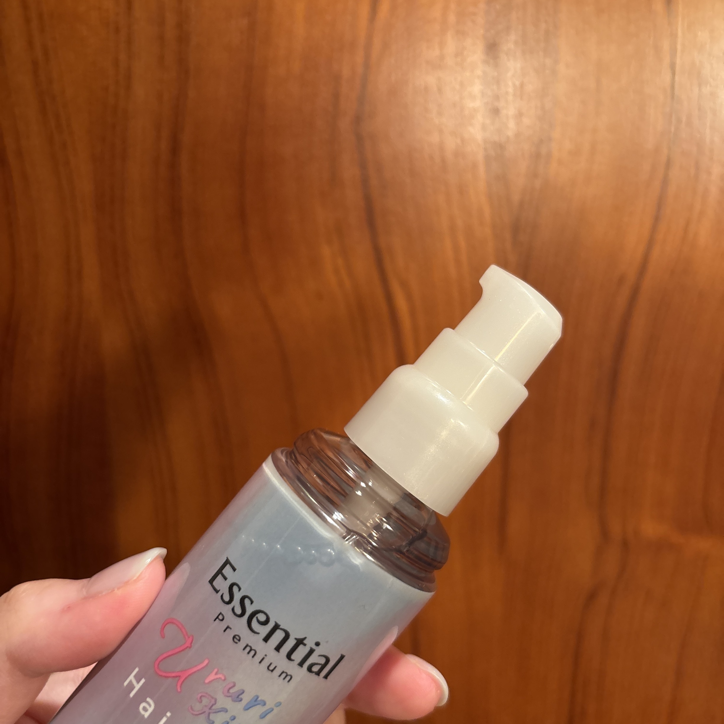 エッセンシャル プレミアム うるりキラリオイル/エッセンシャル/ヘアオイルを使ったクチコミ（3枚目）