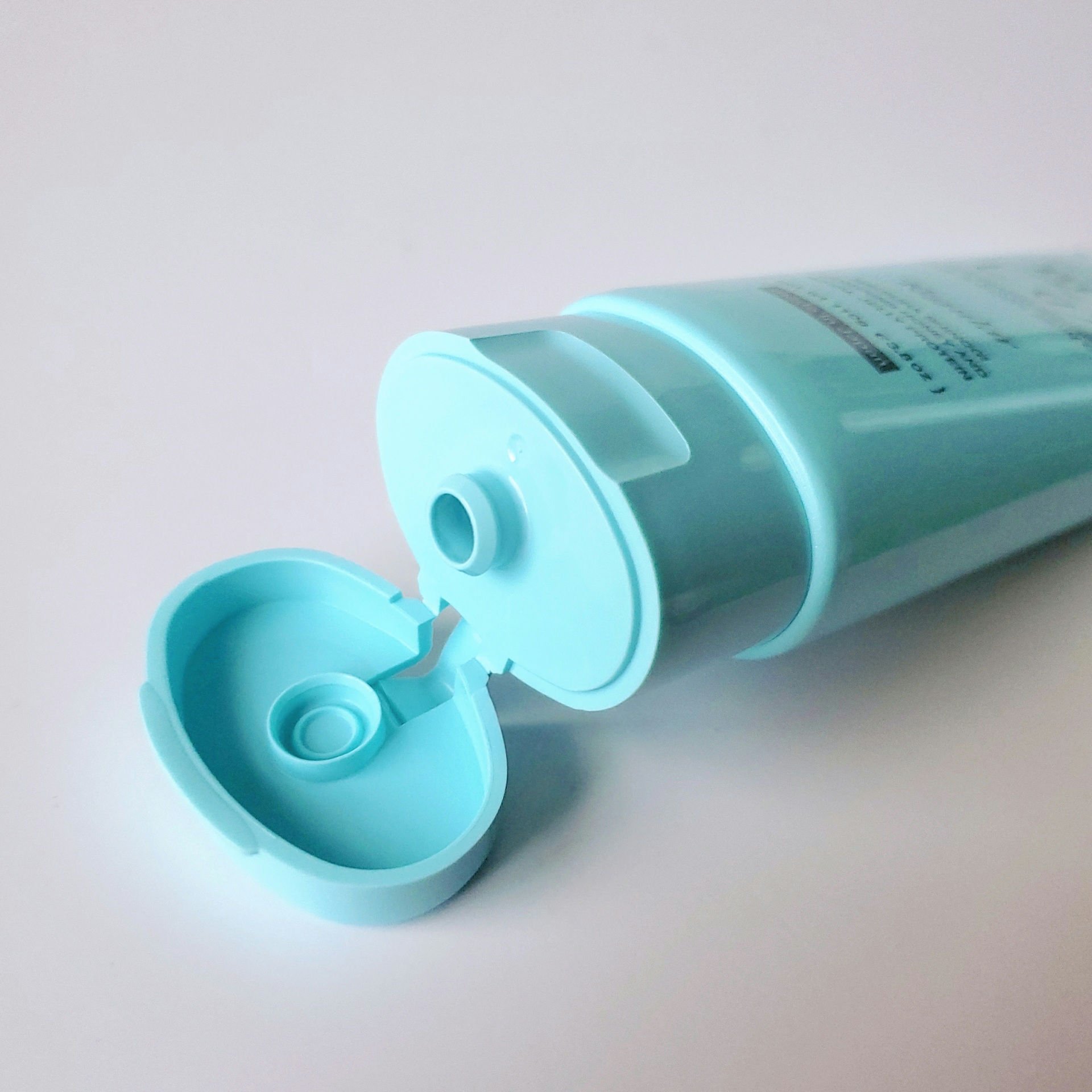 夏場しのぎ Ｎ/ビーハニー/美容液を使ったクチコミ（2枚目）