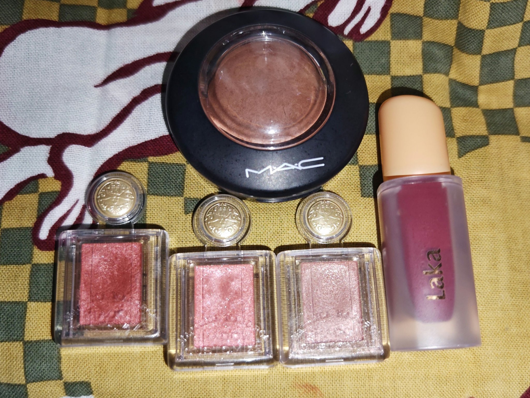 シャドーカスタマイズ/MAJOLICA MAJORCA/単色アイシャドウを使ったクチコミ（1枚目）