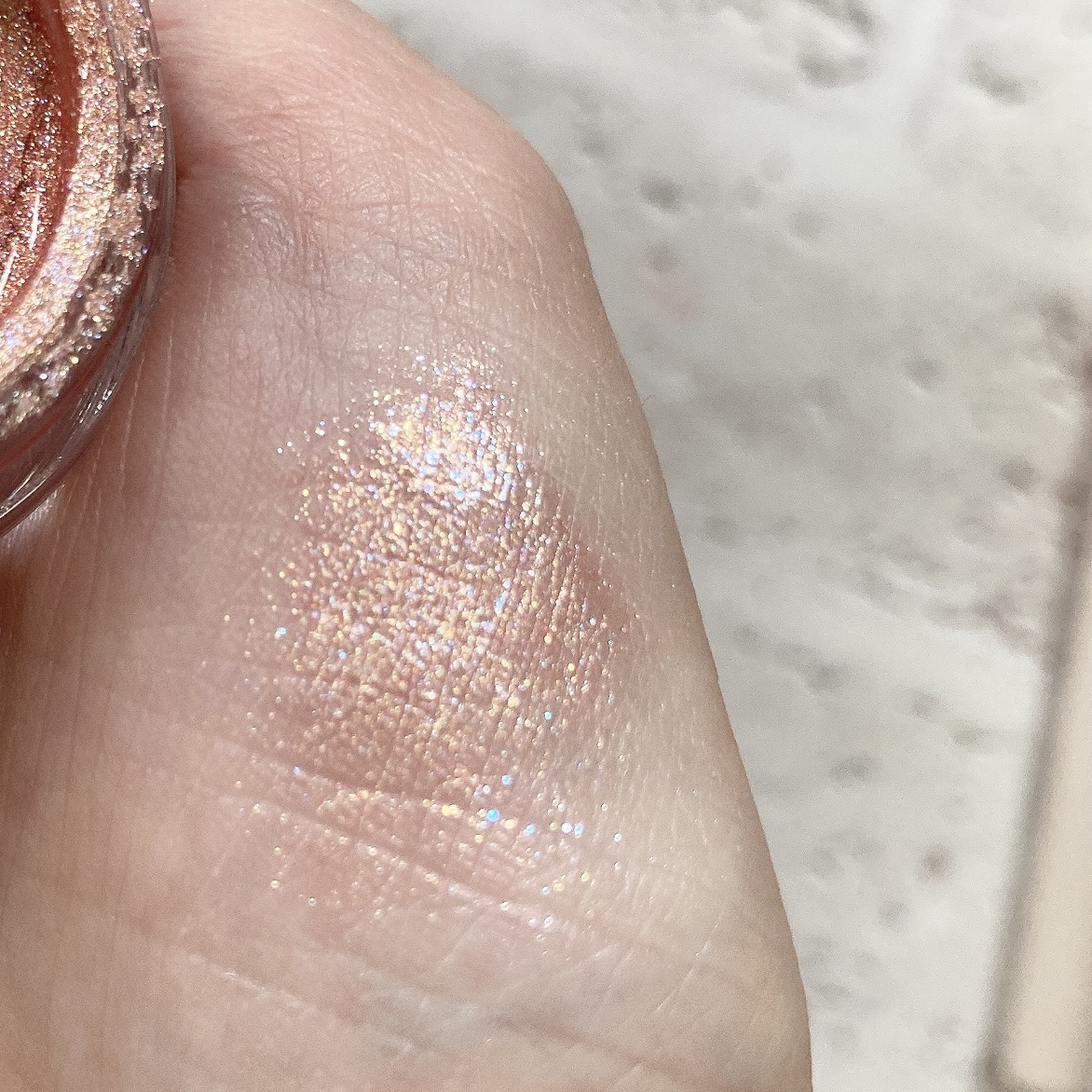 SHEGLAM Jelly Wow クリームポップアイシャドウのクチコミ「#SHEIN購入品
#SHEGLAM

Jelly Wow クリームポップアイシャドウ
ROS.....」（3枚目）