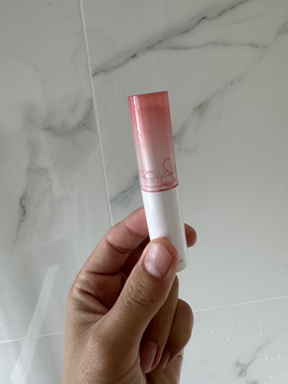 グラスティングメルティングバーム/rom&nd/リップバームを使ったクチコミ（1枚目）