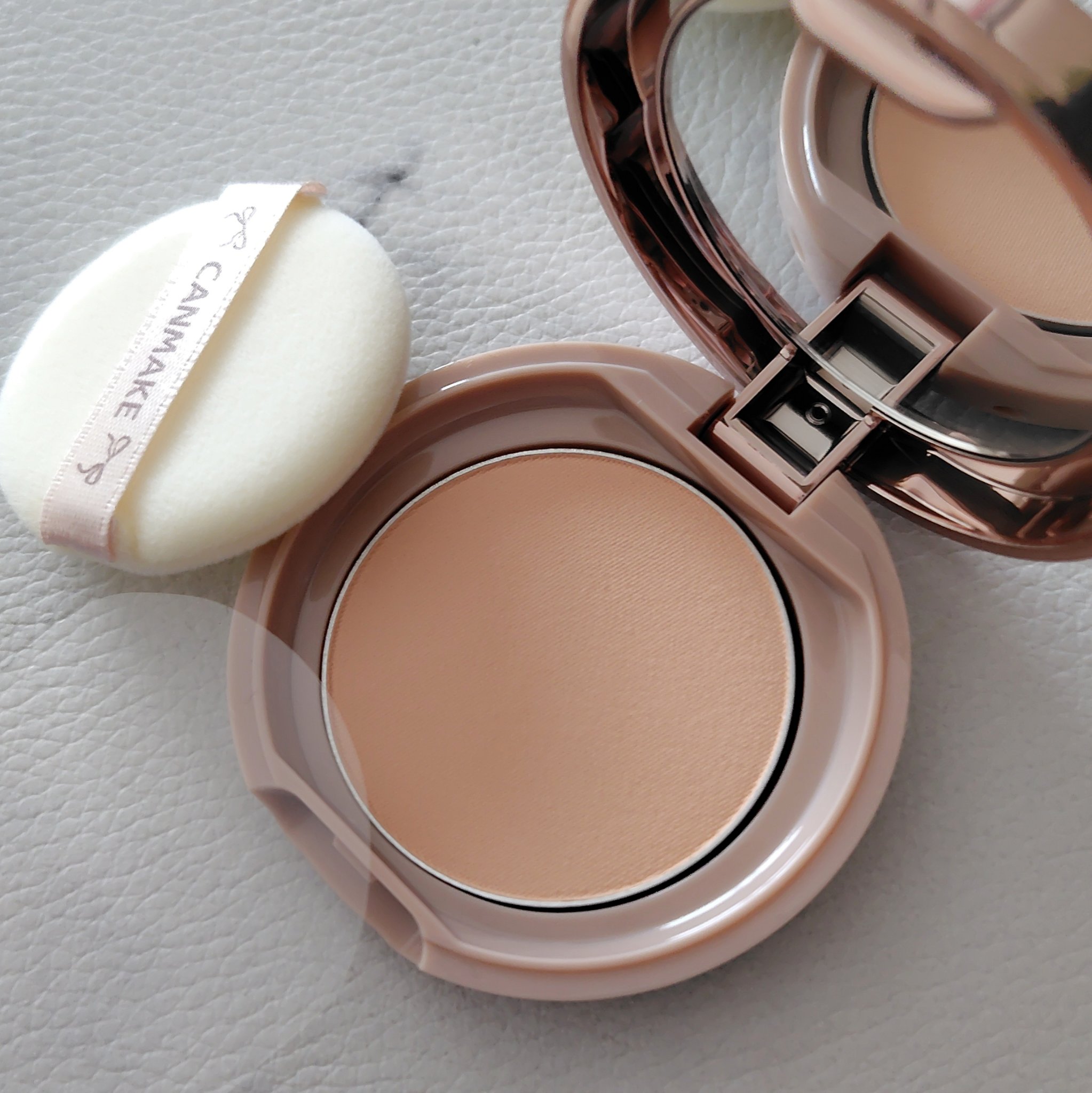 マシュマロフィニッシュパウダー mini/キャンメイク/フェイスパウダーを使ったクチコミ（2枚目）