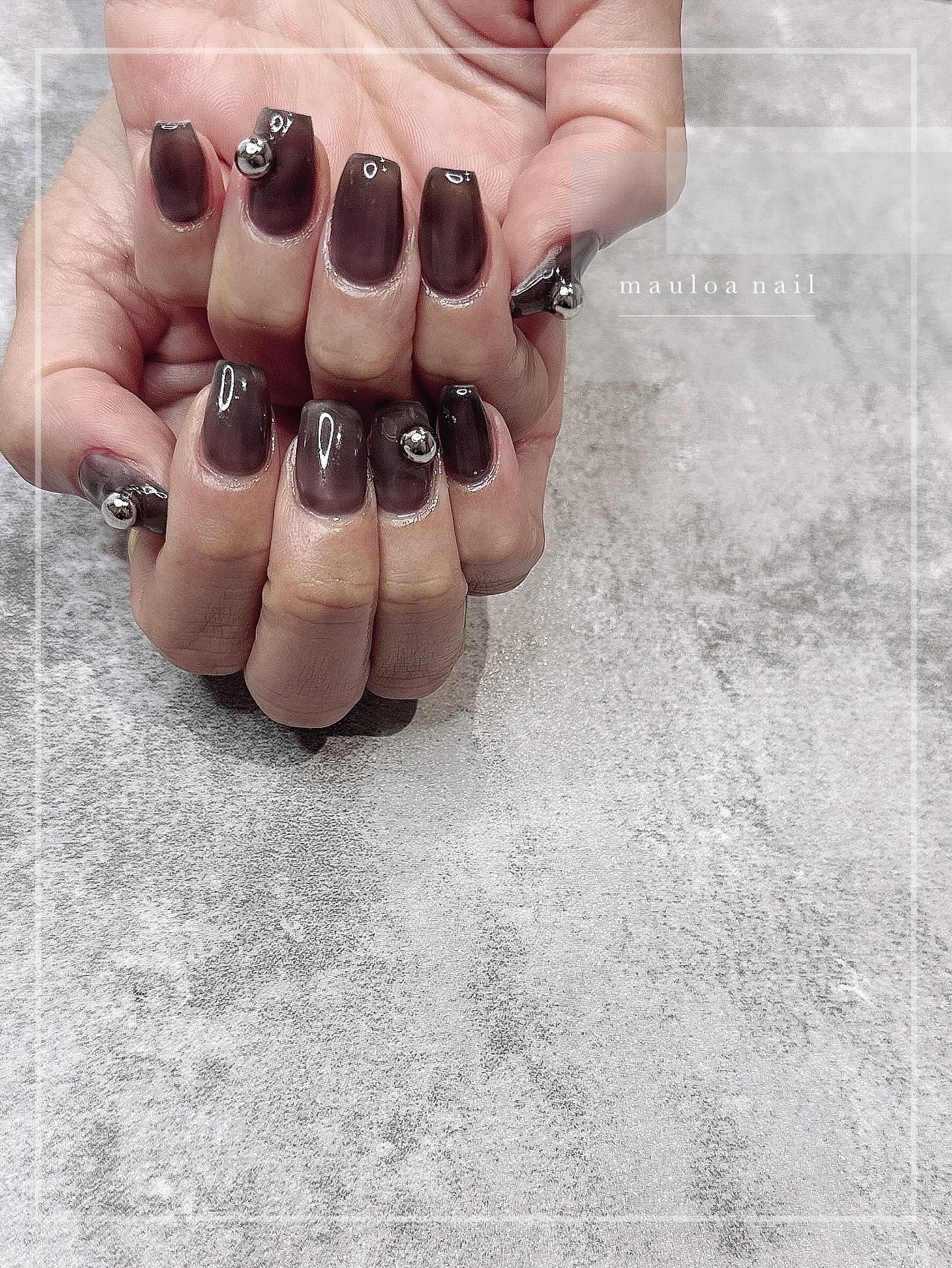 ・
シースルーにパチボールでおしゃれ🖤
いつもありがとうございます☺️🖤
・
・
・
・
・
#シースルーネイル
#ネイルデザイン
#ブラックネイル
#ネイルやり方
#アートネイル
#naildesign
#ビジュー
#松原市
#河