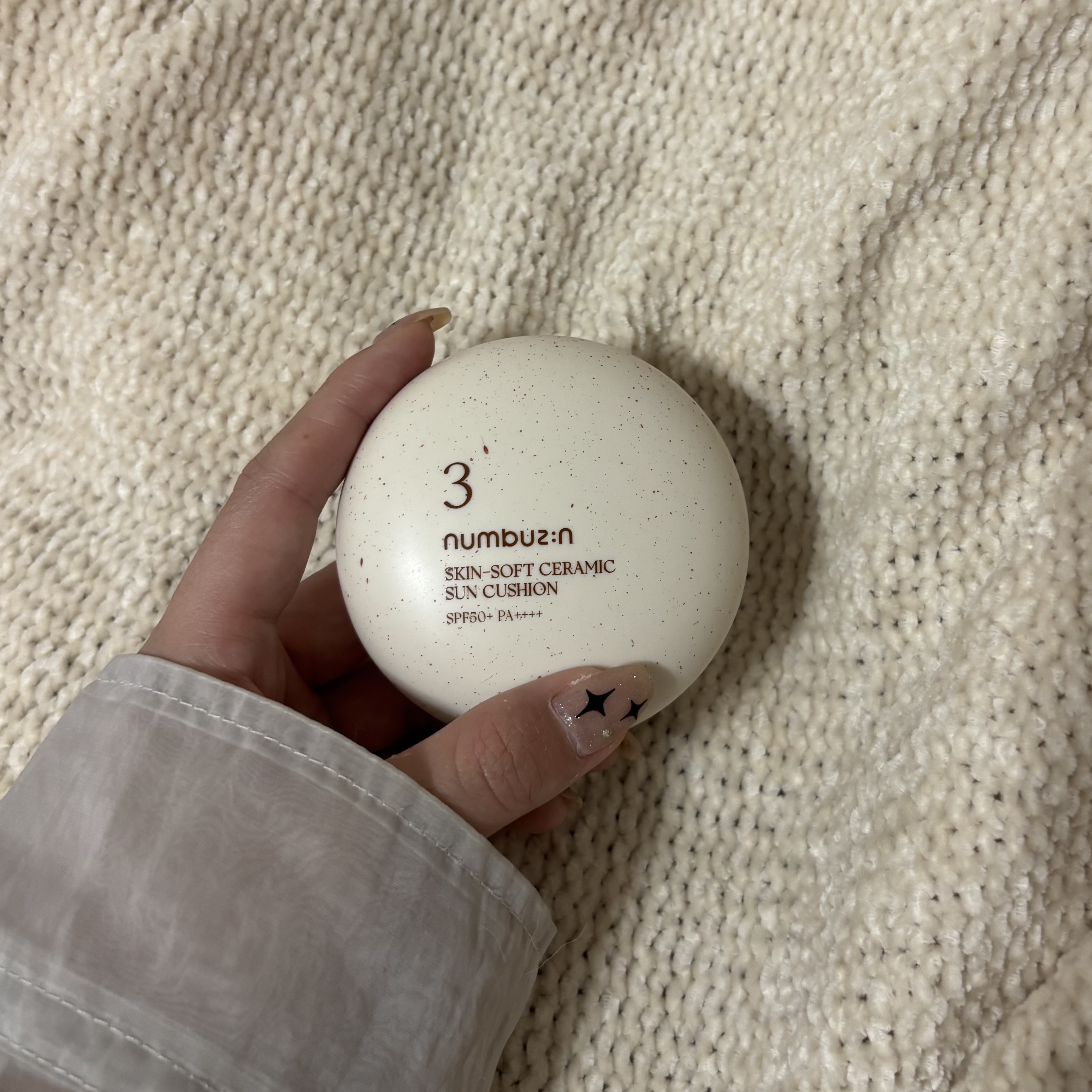 3番 ノーファンデ陶器肌トーンアップクッション/numbuzin/クッションファンデーションを使ったクチコミ（1枚目）