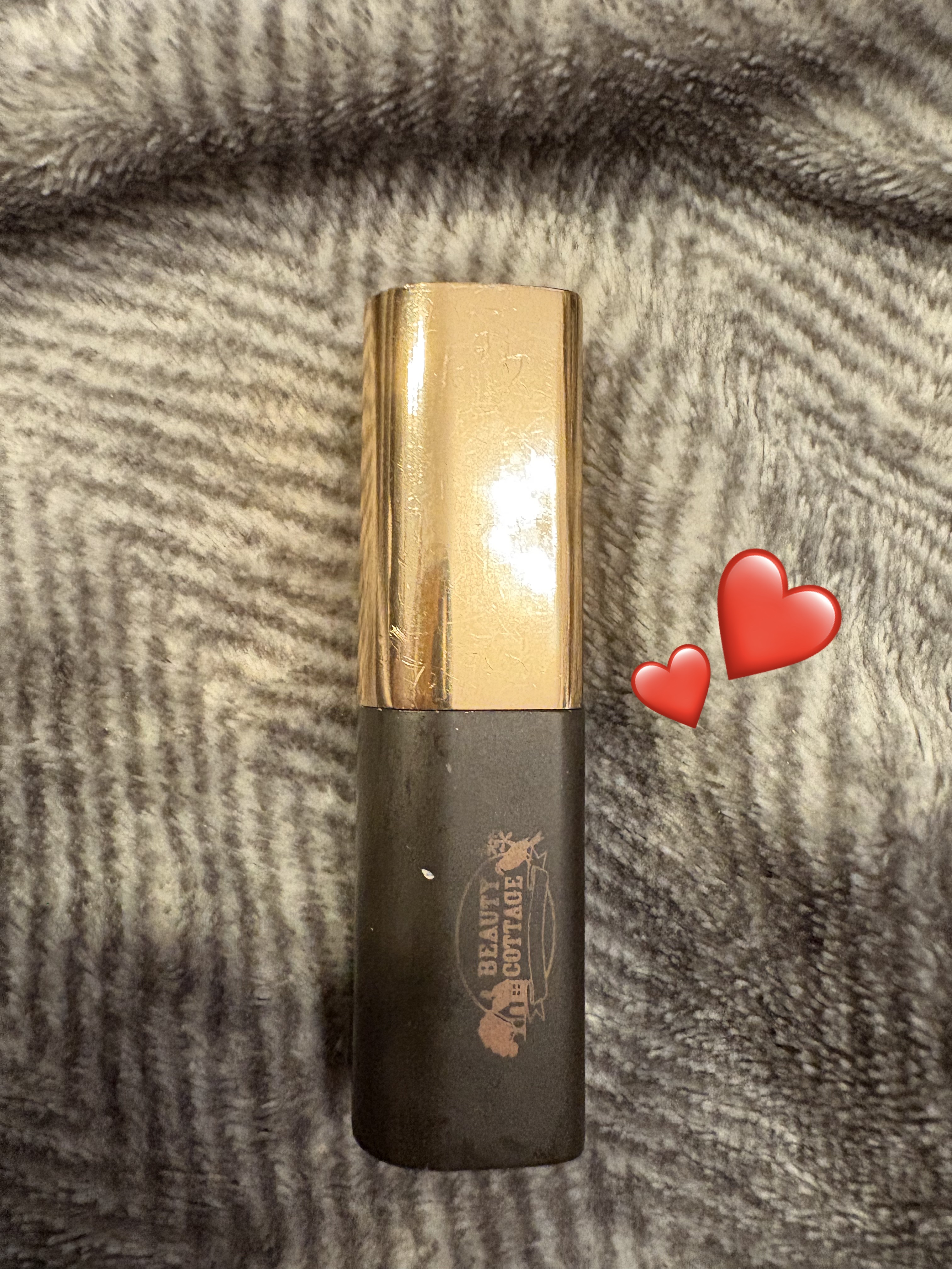 LUXURY VELVET MATTE LIPSTICK/Beauty Cottage/口紅を使ったクチコミ（1枚目）