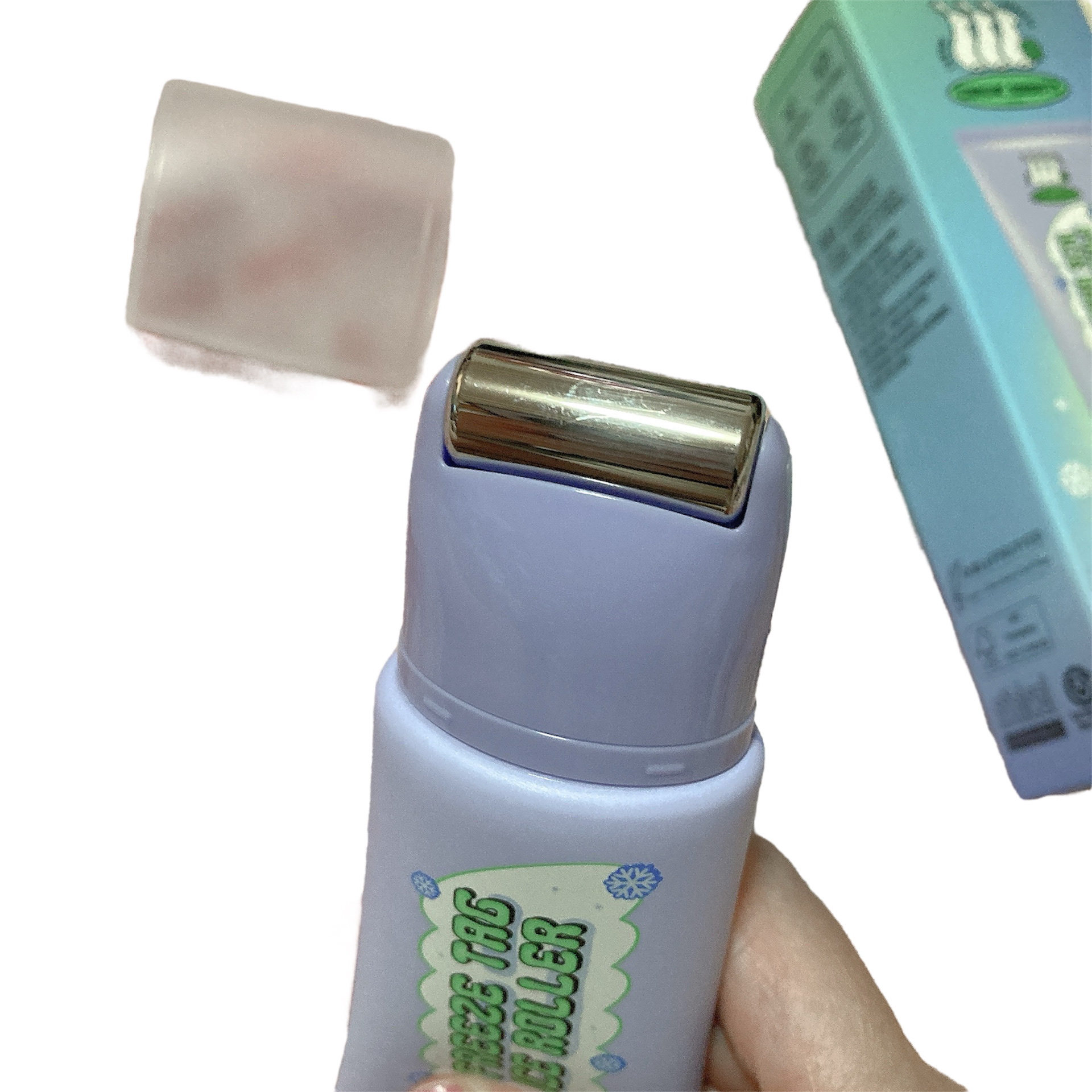 フリーズタグアイスローラー/CHASIN'RABBITS/美容液を使ったクチコミ（3枚目）