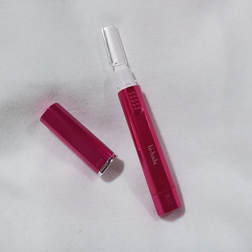 bi-hada ompa L ホルダー替刃2個付/貝印/シェーバーを使ったクチコミ（2枚目）