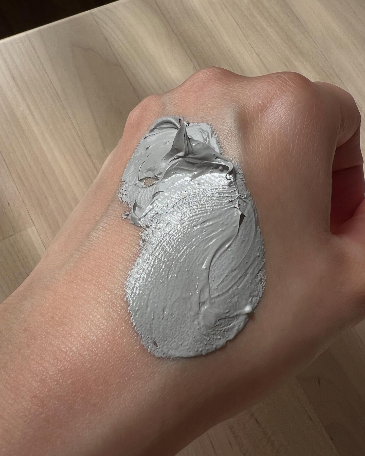 ノーセバム　ミネラルパウダー　N/innisfree/ルースパウダーを使ったクチコミ（3枚目）