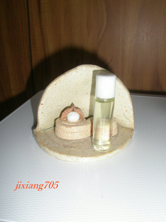 爪美活ネイルオイル/DAISO/ネイルオイル・トリートメントを使ったクチコミ（2枚目）